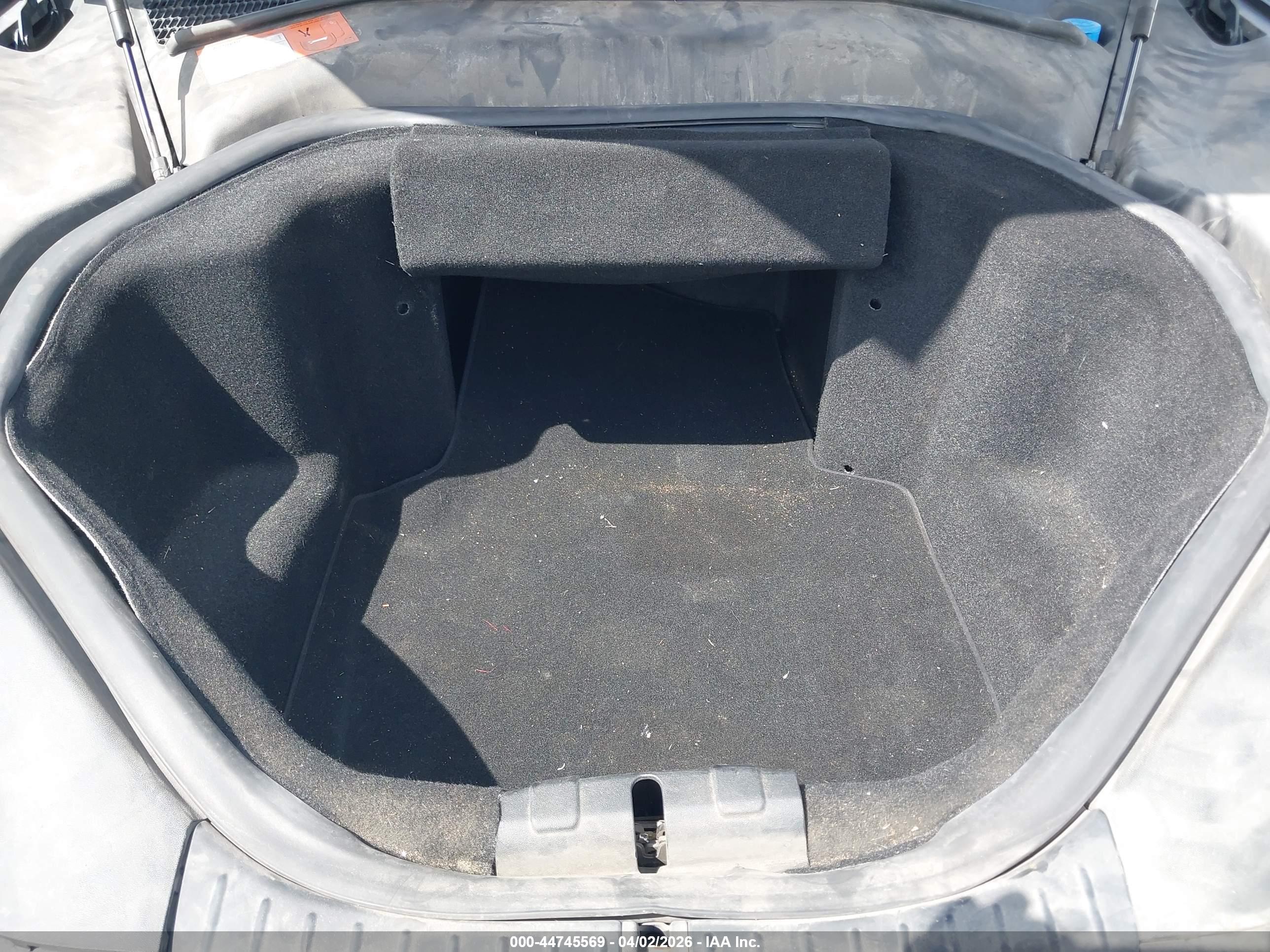 TESLA MODEL image 10