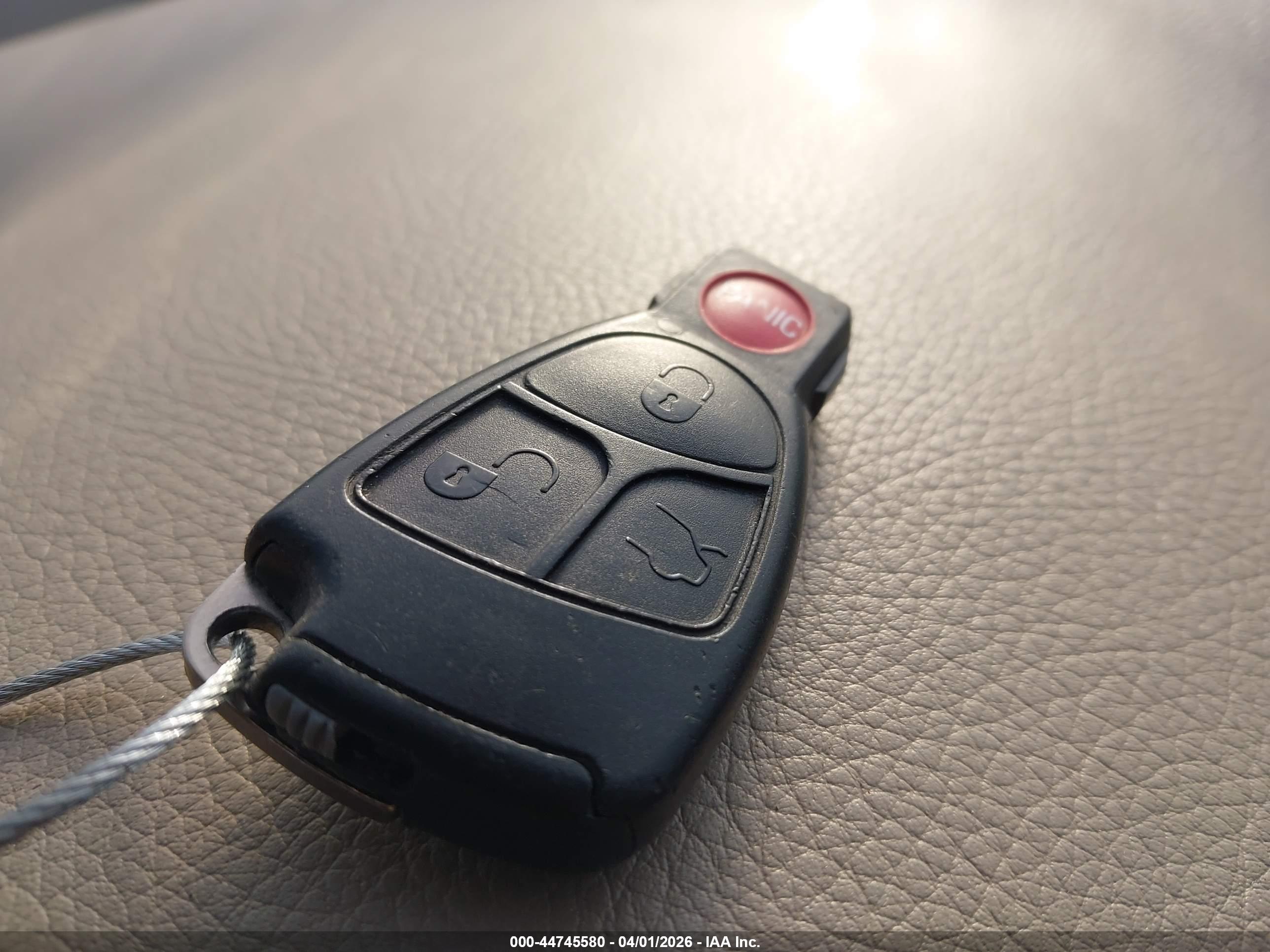 MERCEDES-BENZ CLK image 11