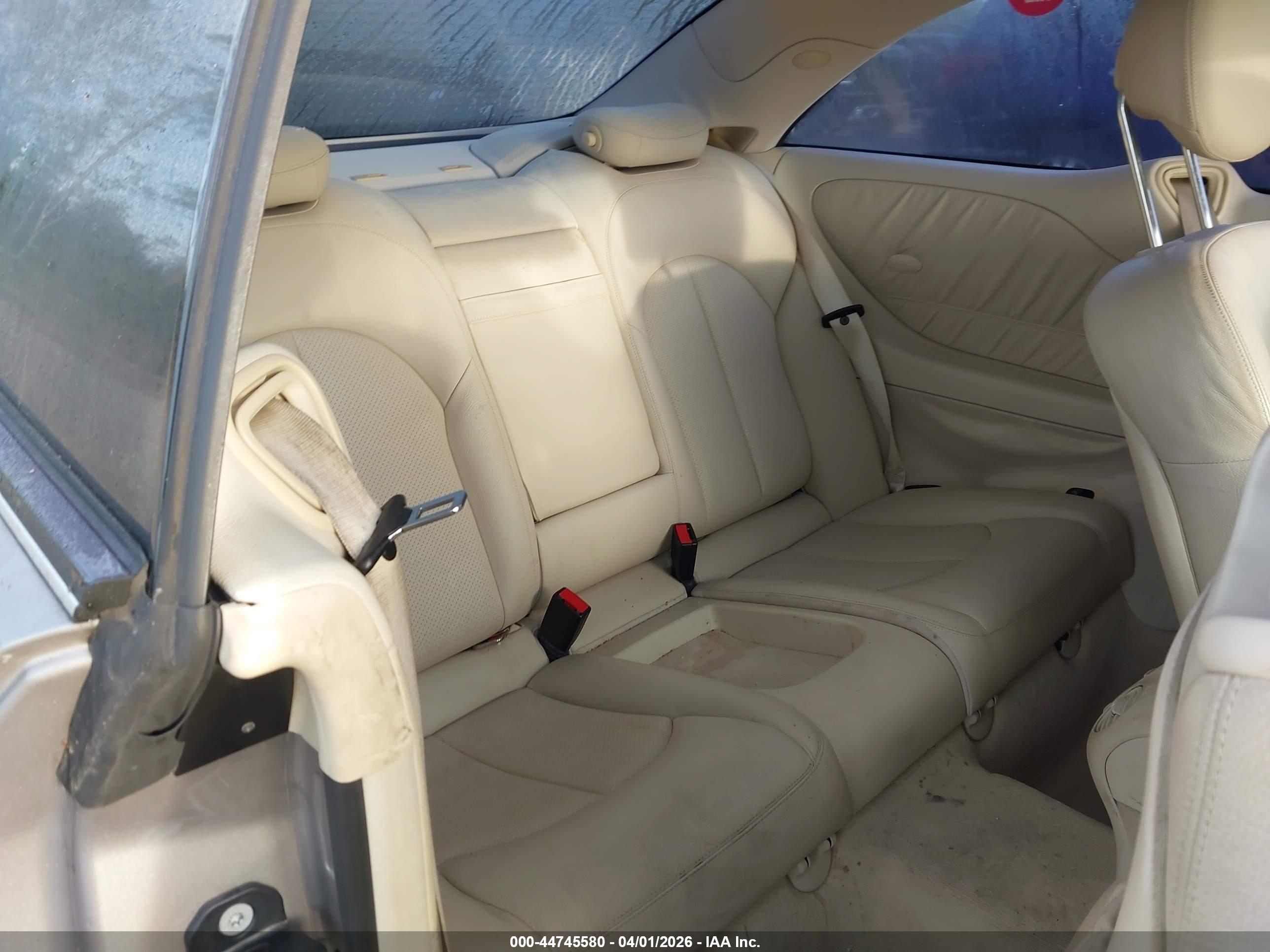 MERCEDES-BENZ CLK image 8