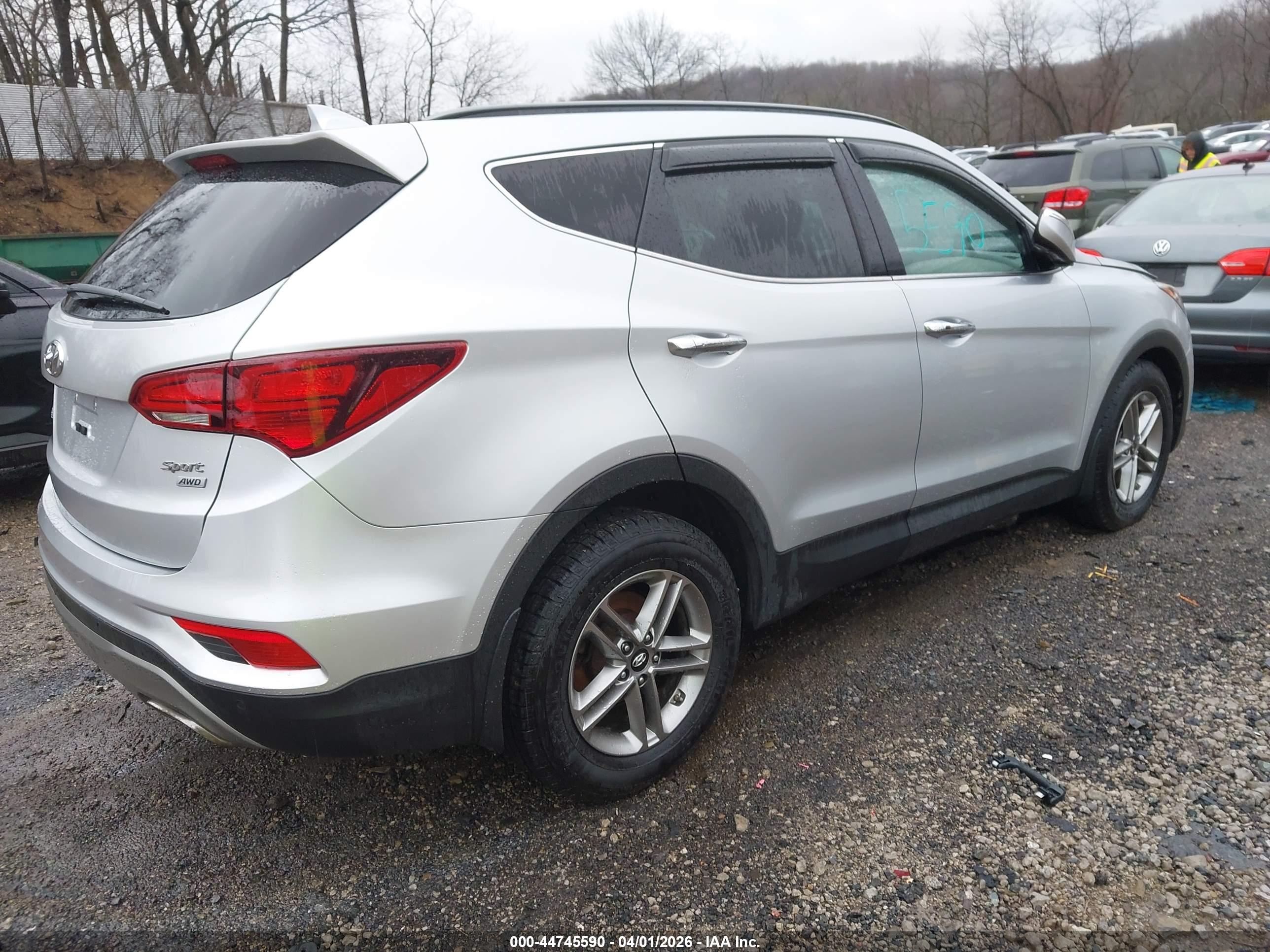 HYUNDAI SANTA image 4