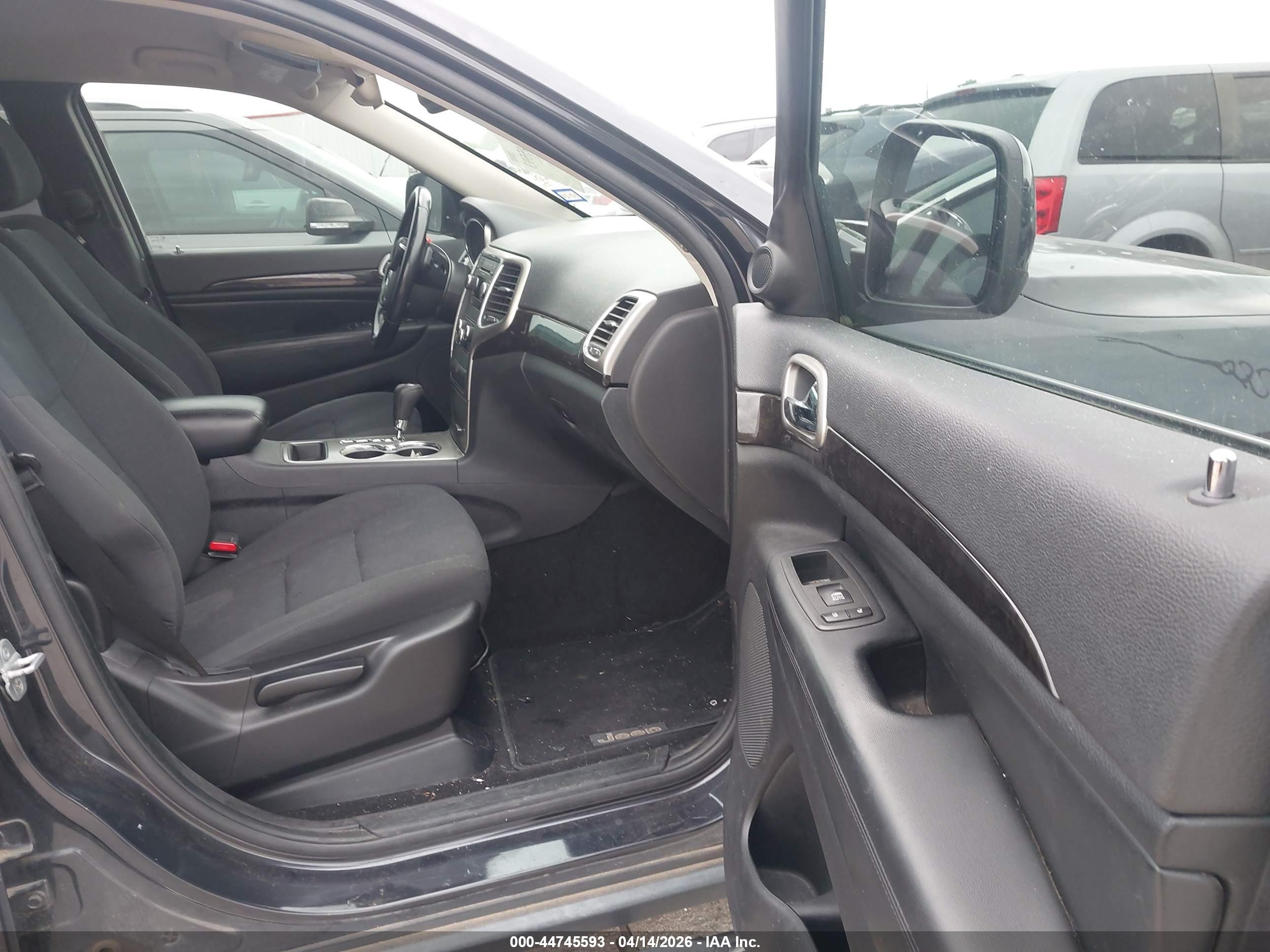 JEEP GRAND image 5