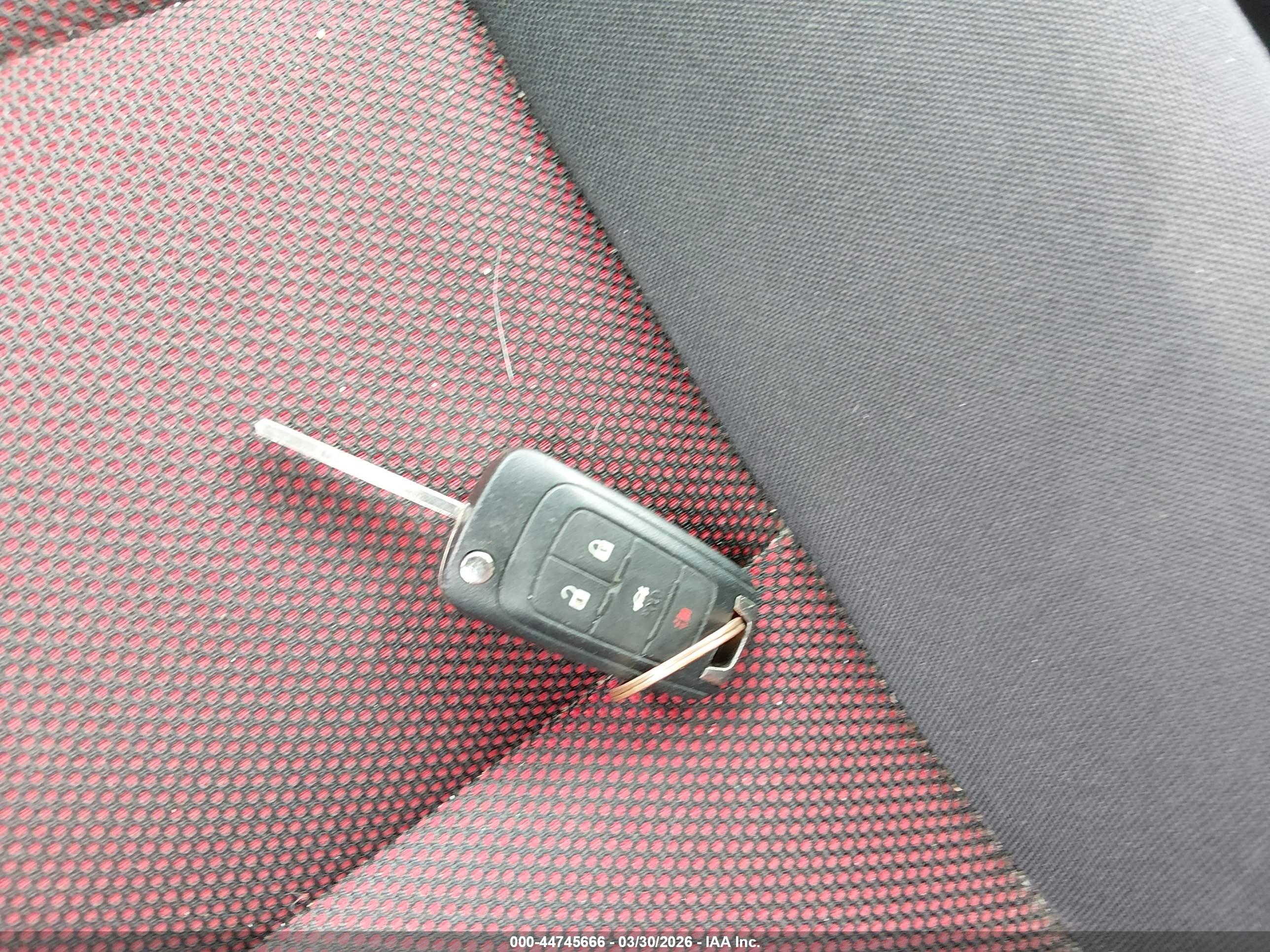 CHEVROLET CRUZE image 11