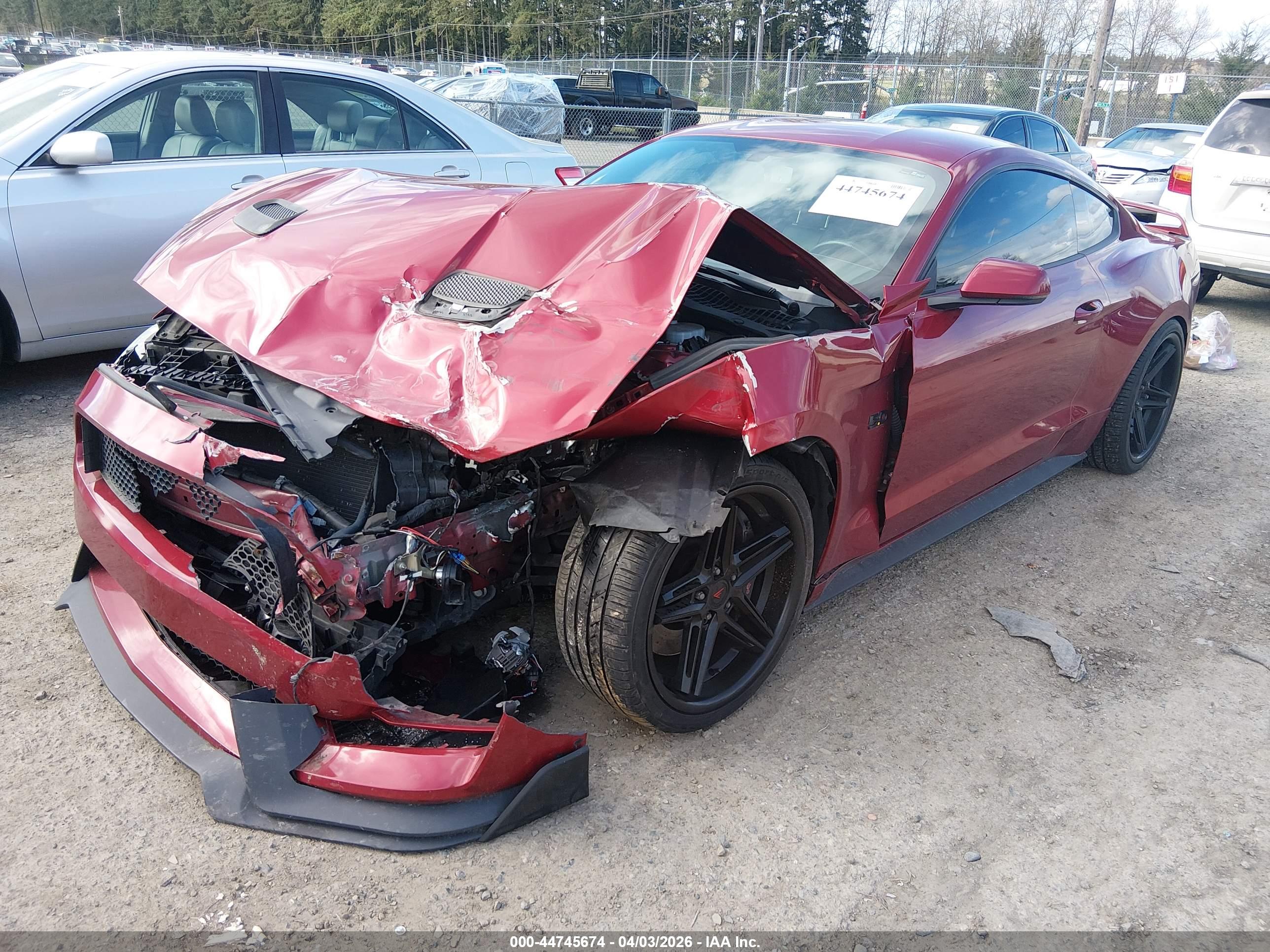 FORD MUSTANG image 2