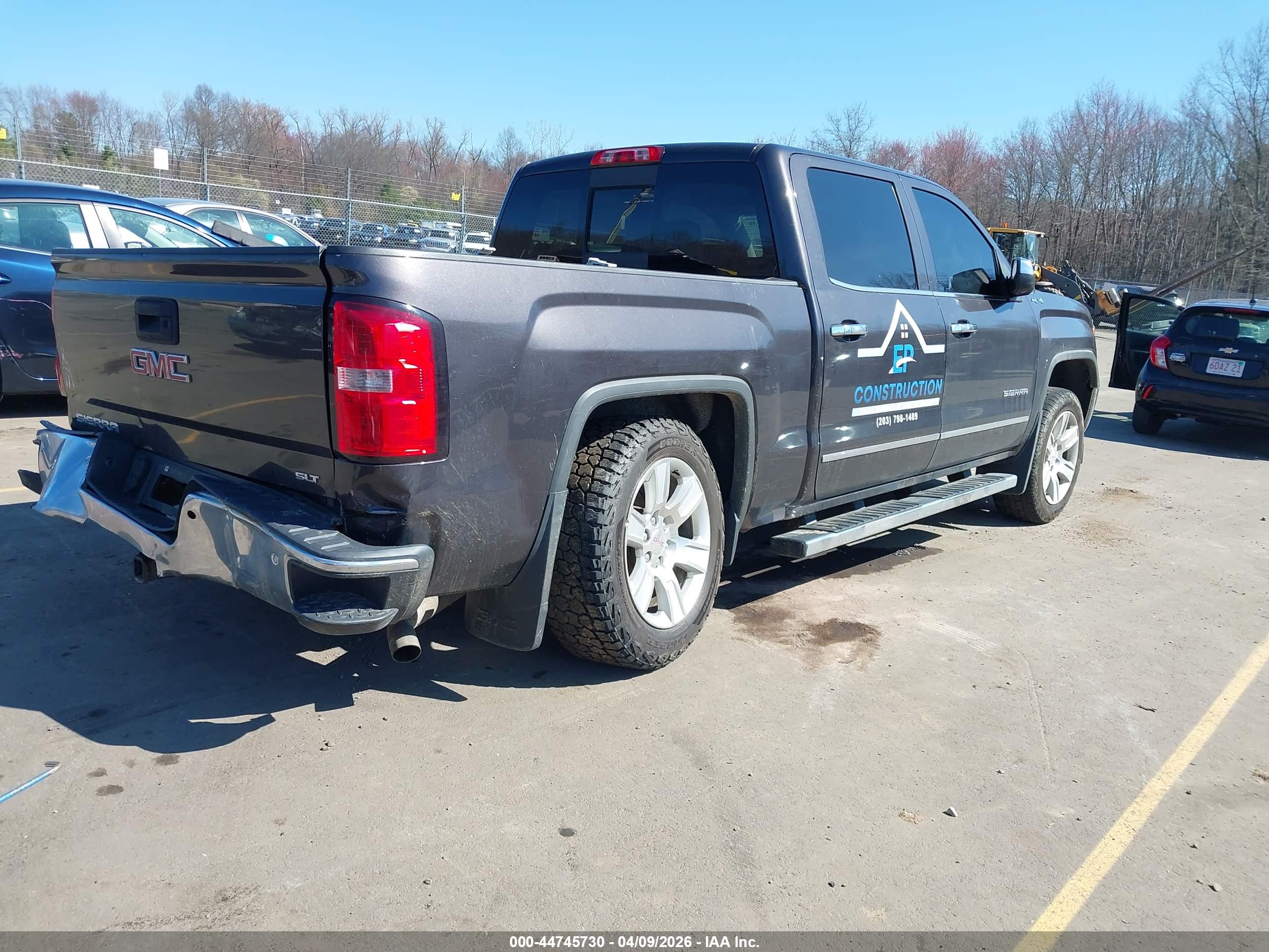 GMC SIERRA image 4