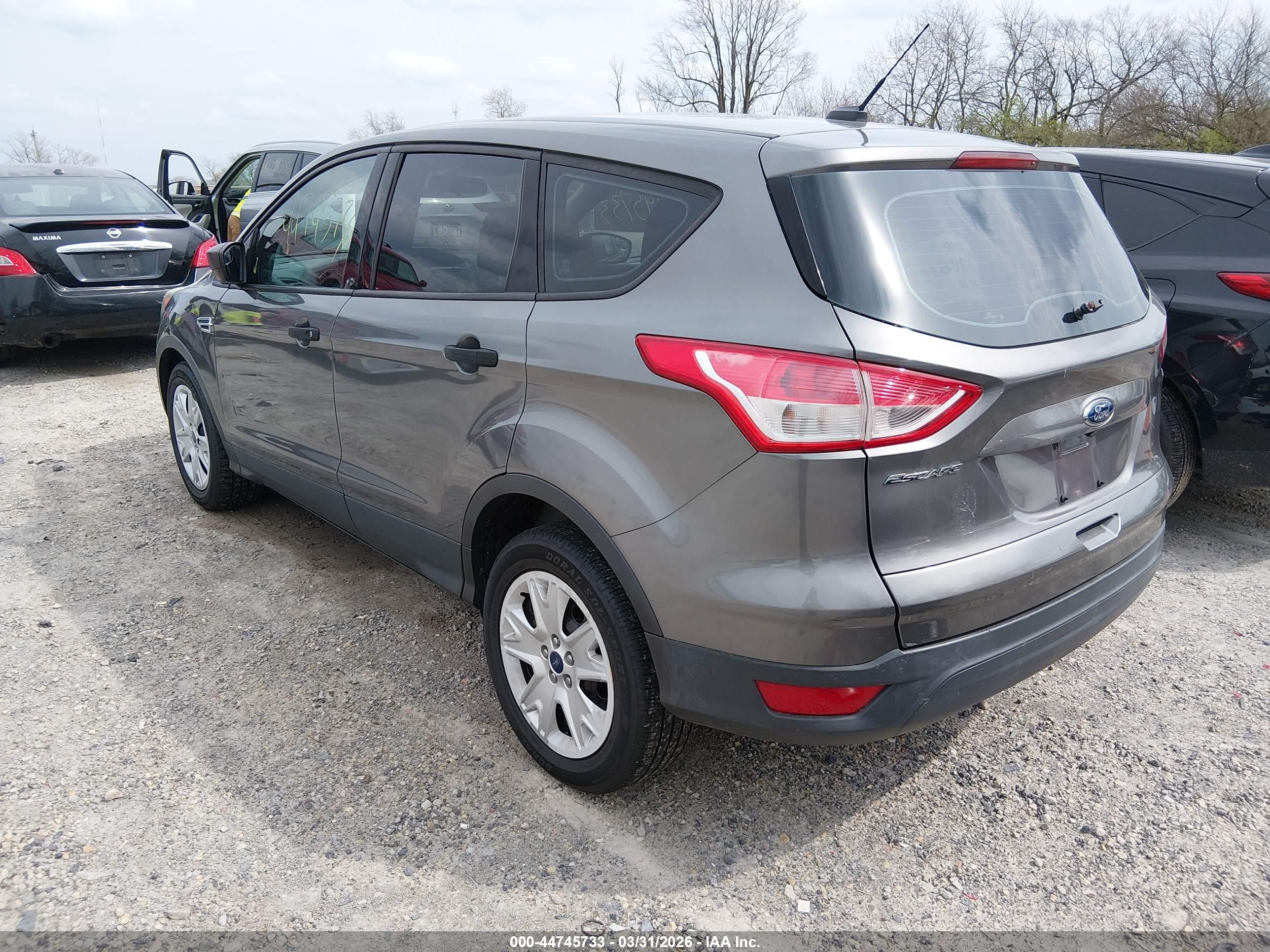 FORD ESCAPE image 3
