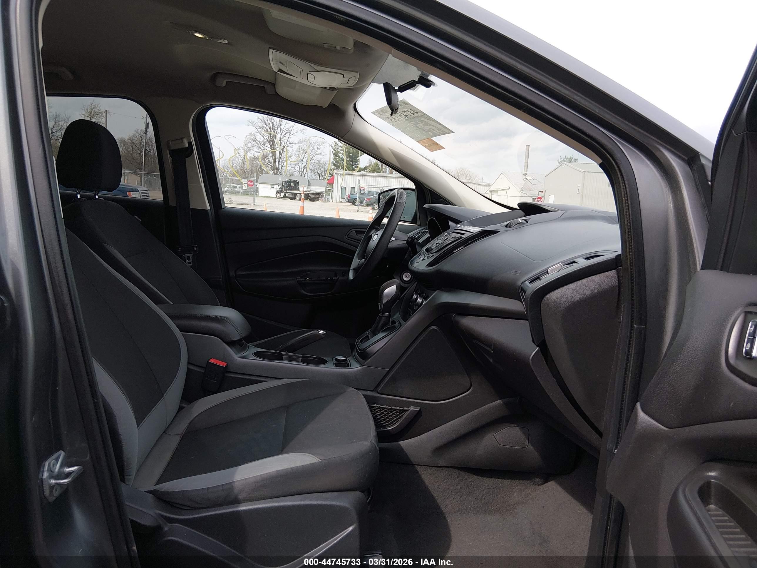 FORD ESCAPE image 5