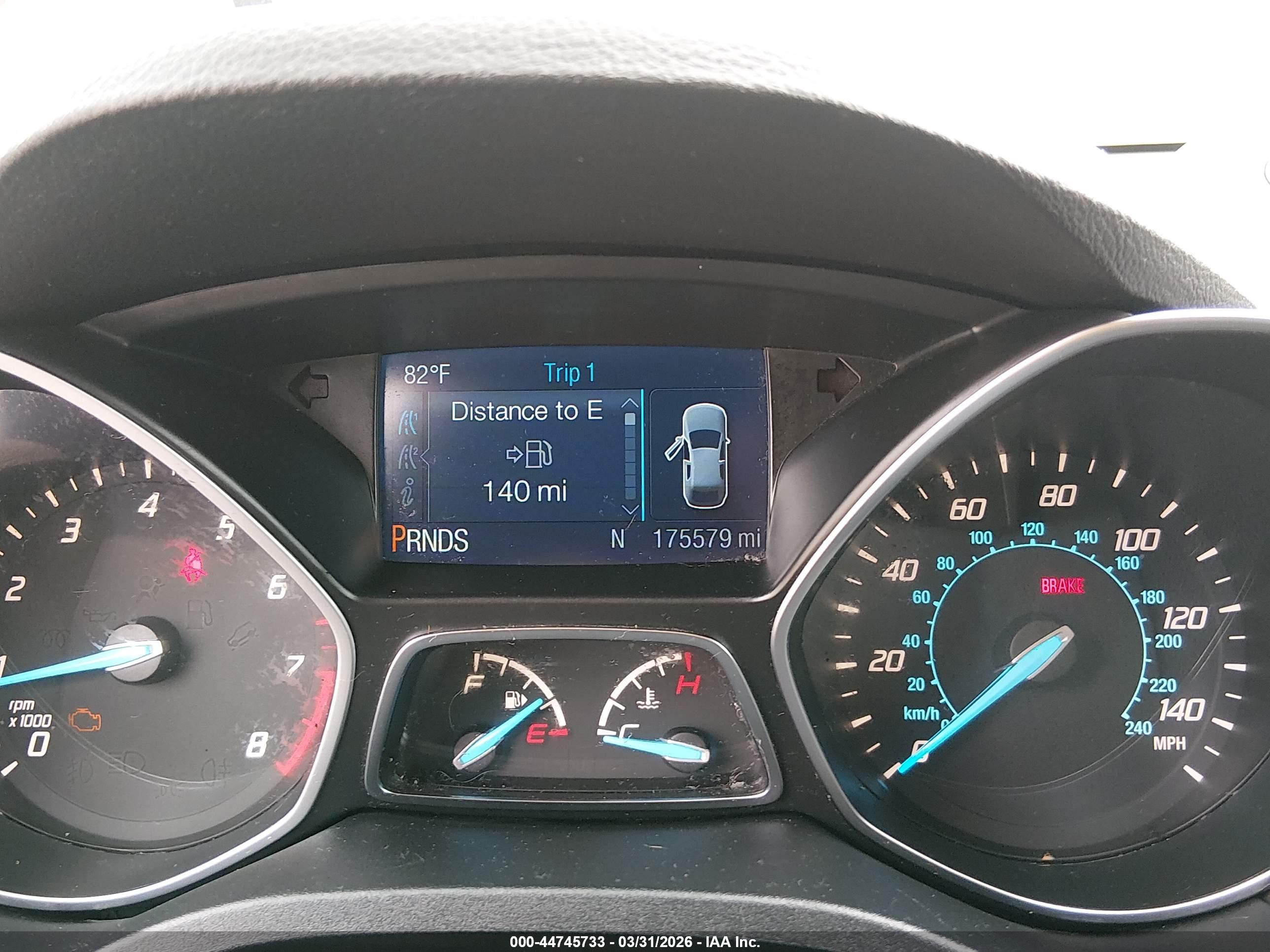FORD ESCAPE image 7