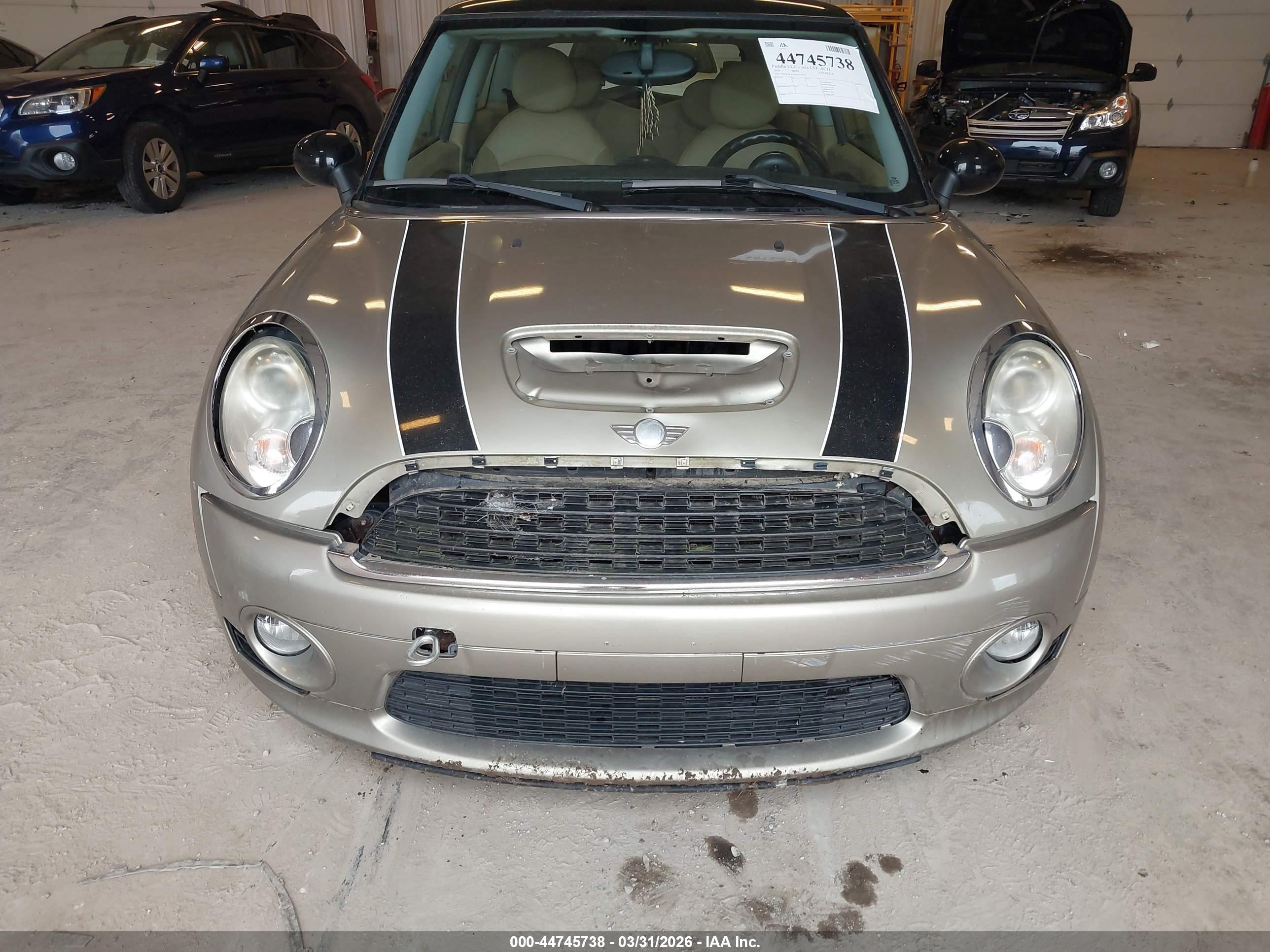 MINI COOPER image 6
