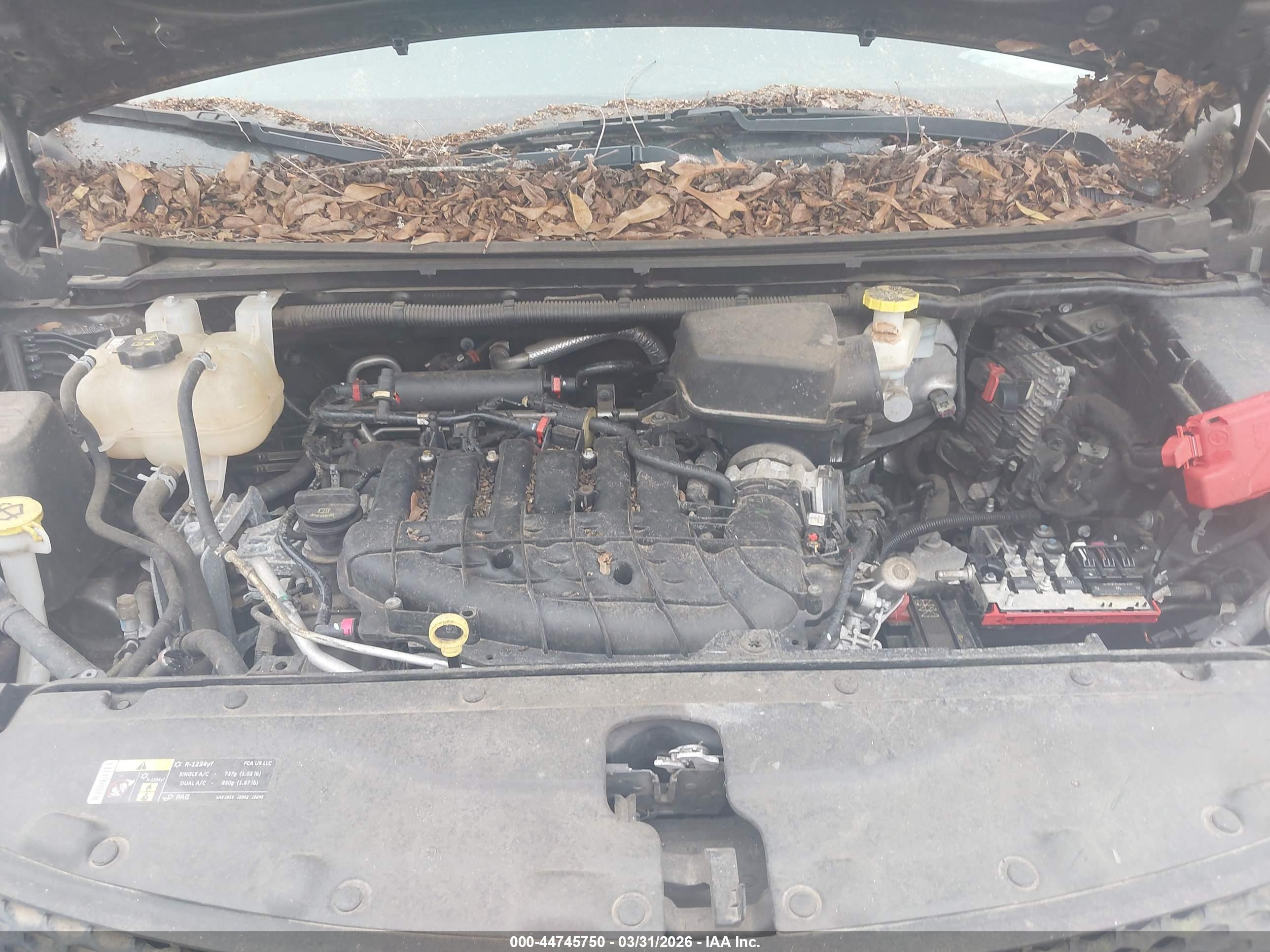 CHRYSLER PACIFICA image 10
