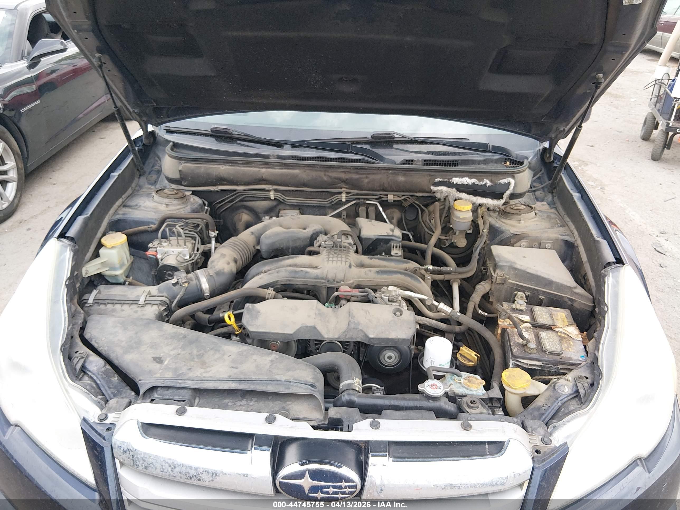 SUBARU OUTBACK image 10