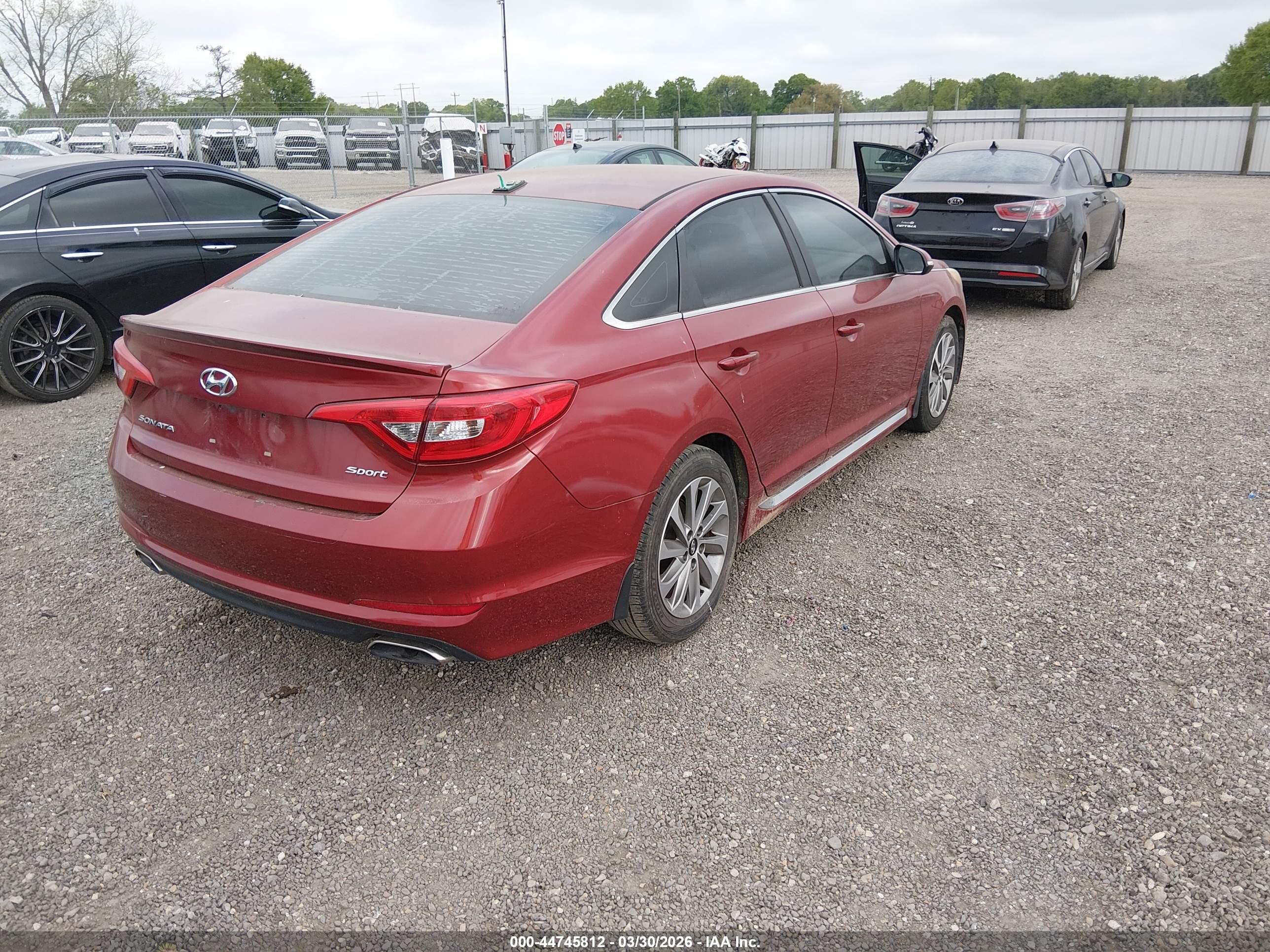 HYUNDAI SONATA image 4
