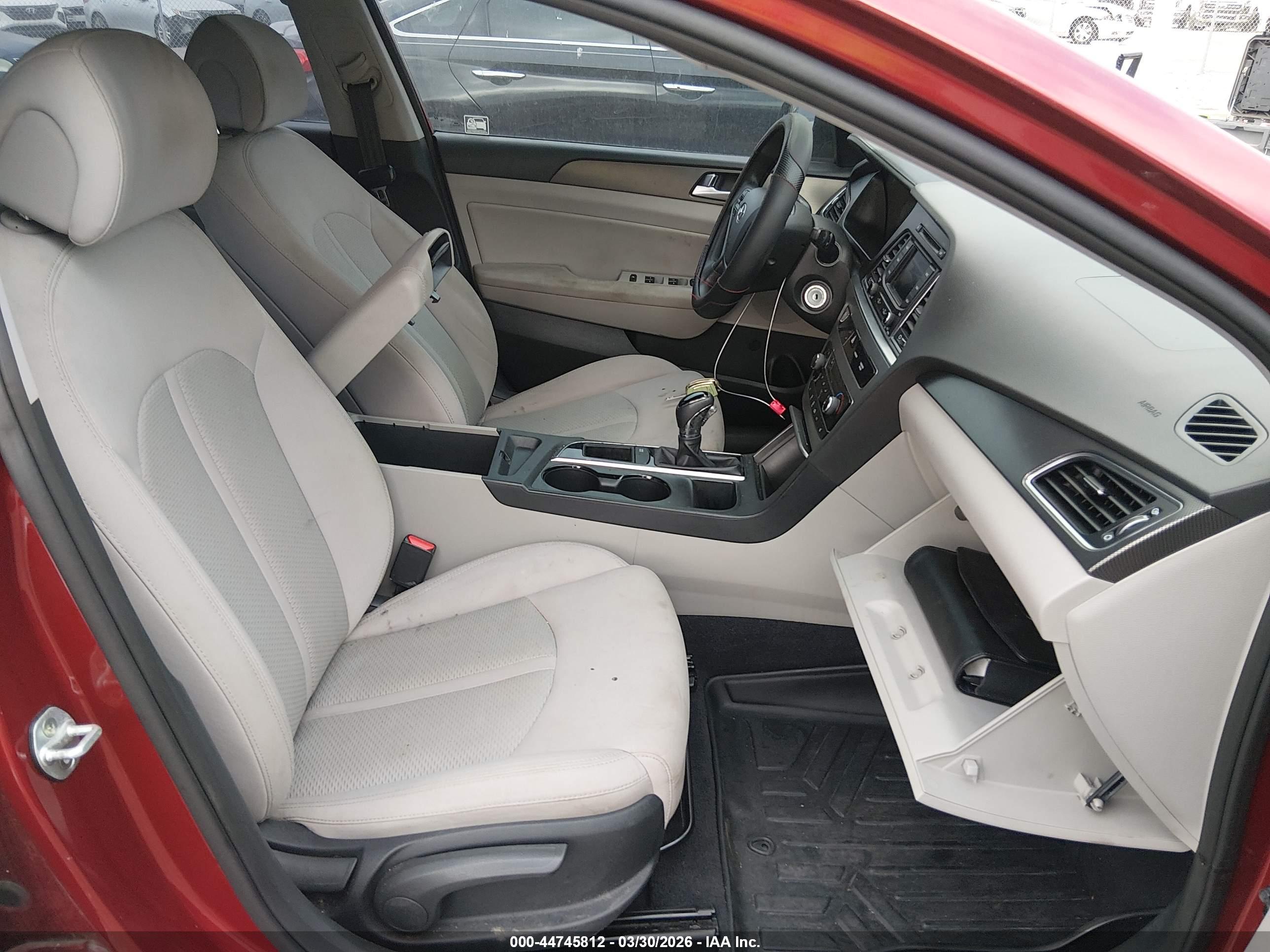 HYUNDAI SONATA image 5