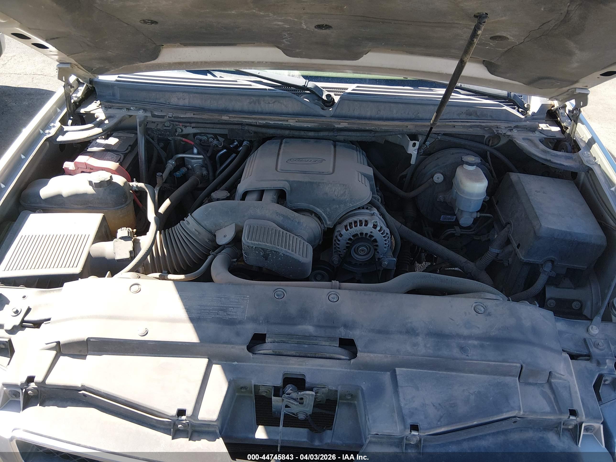 CHEVROLET TAHOE image 10