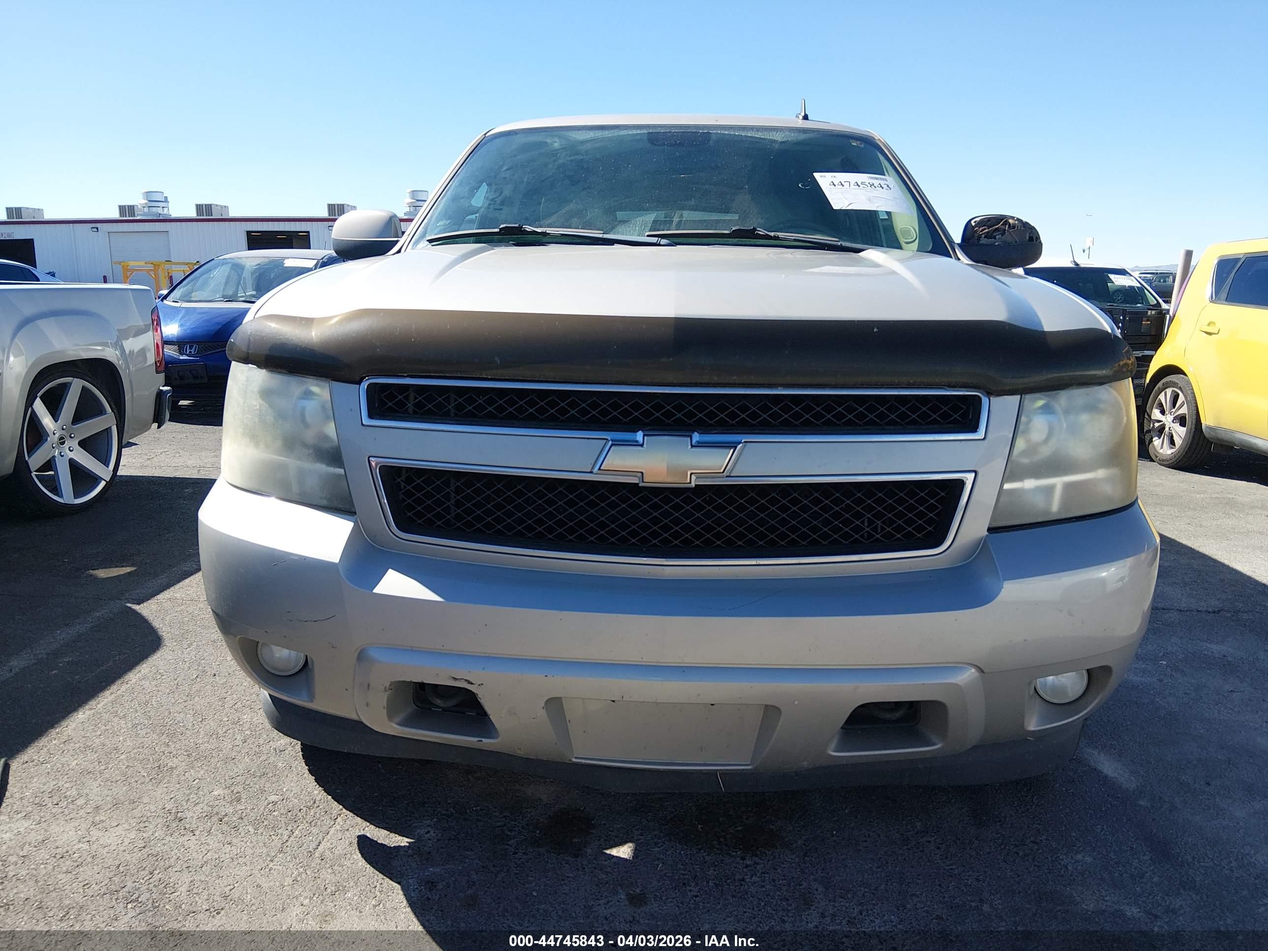 CHEVROLET TAHOE image 6