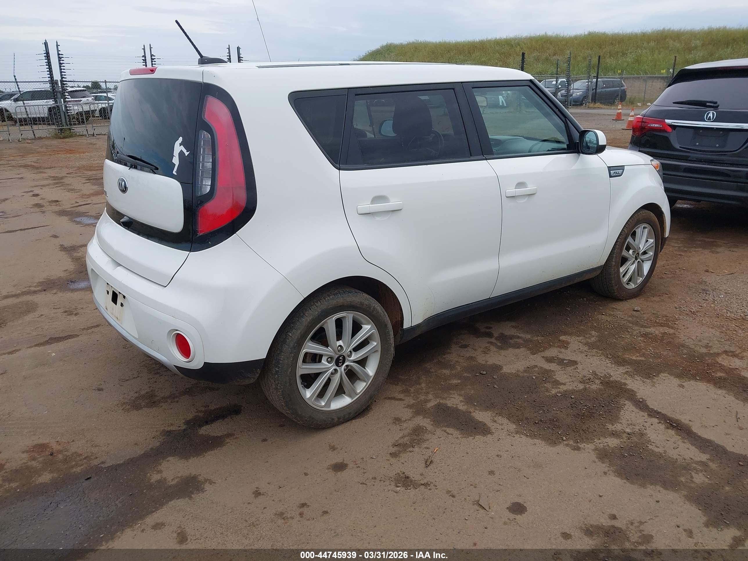 KIA SOUL image 4