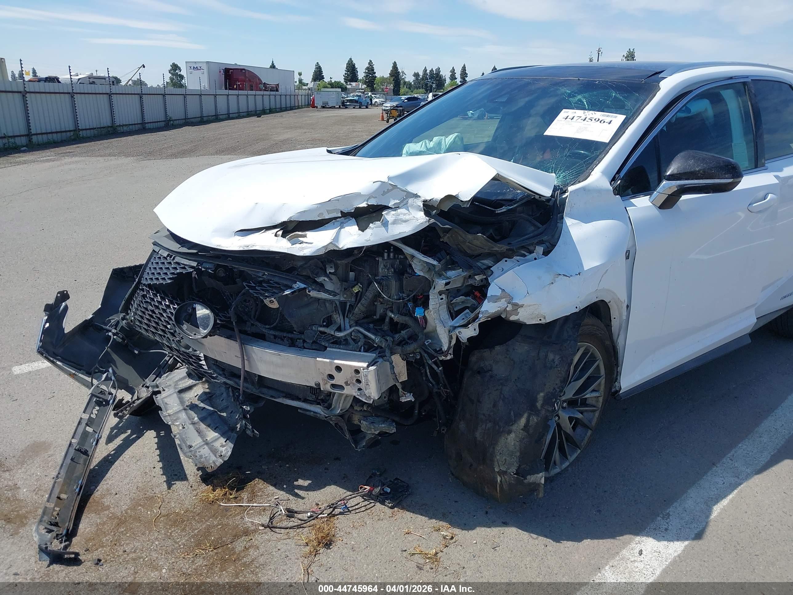 LEXUS RX image 6