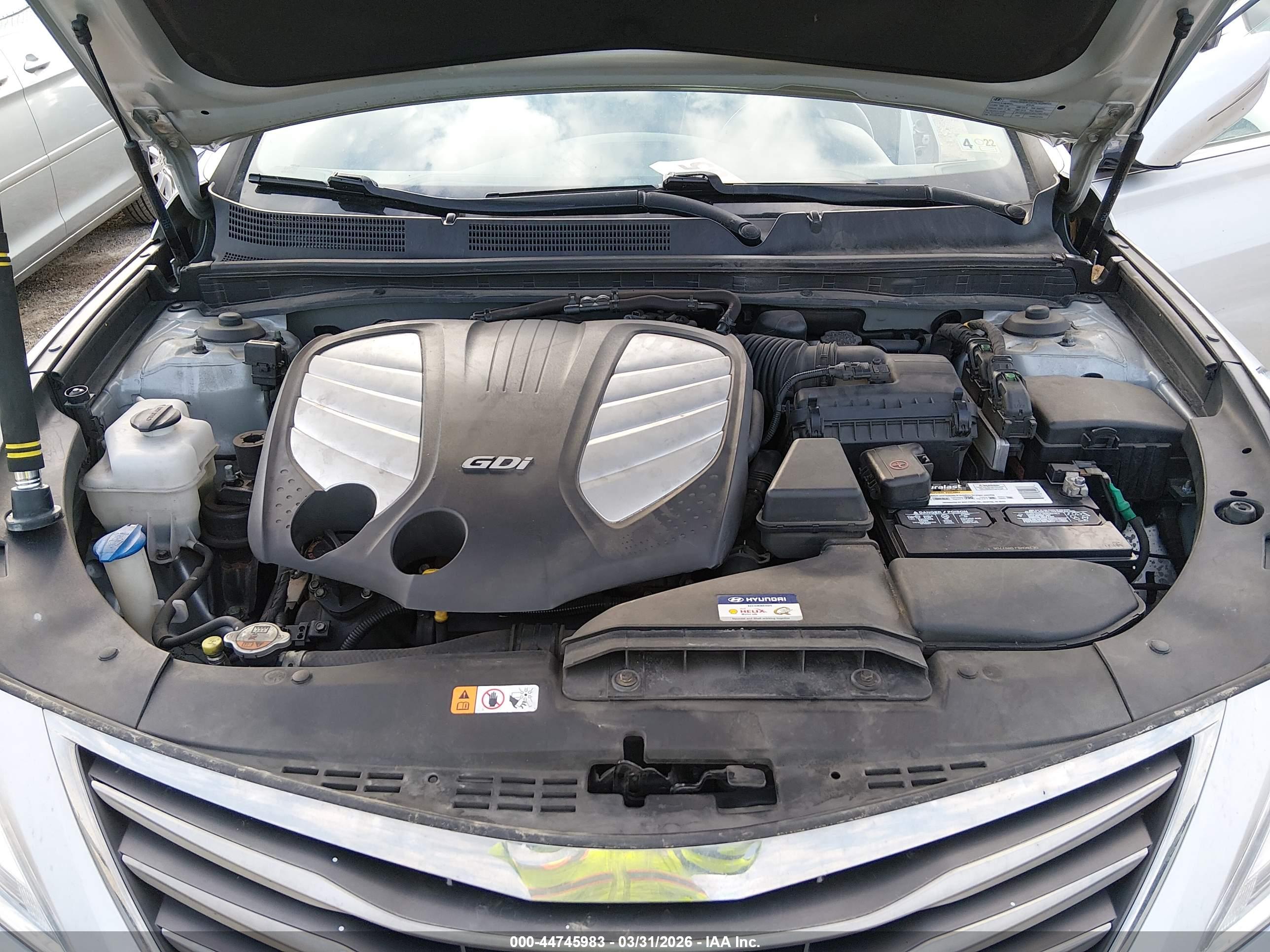 HYUNDAI AZERA image 10