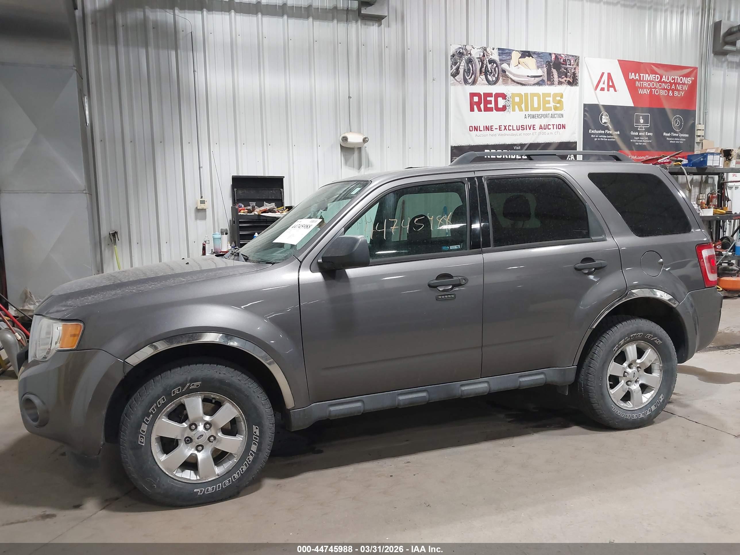 FORD ESCAPE image 6