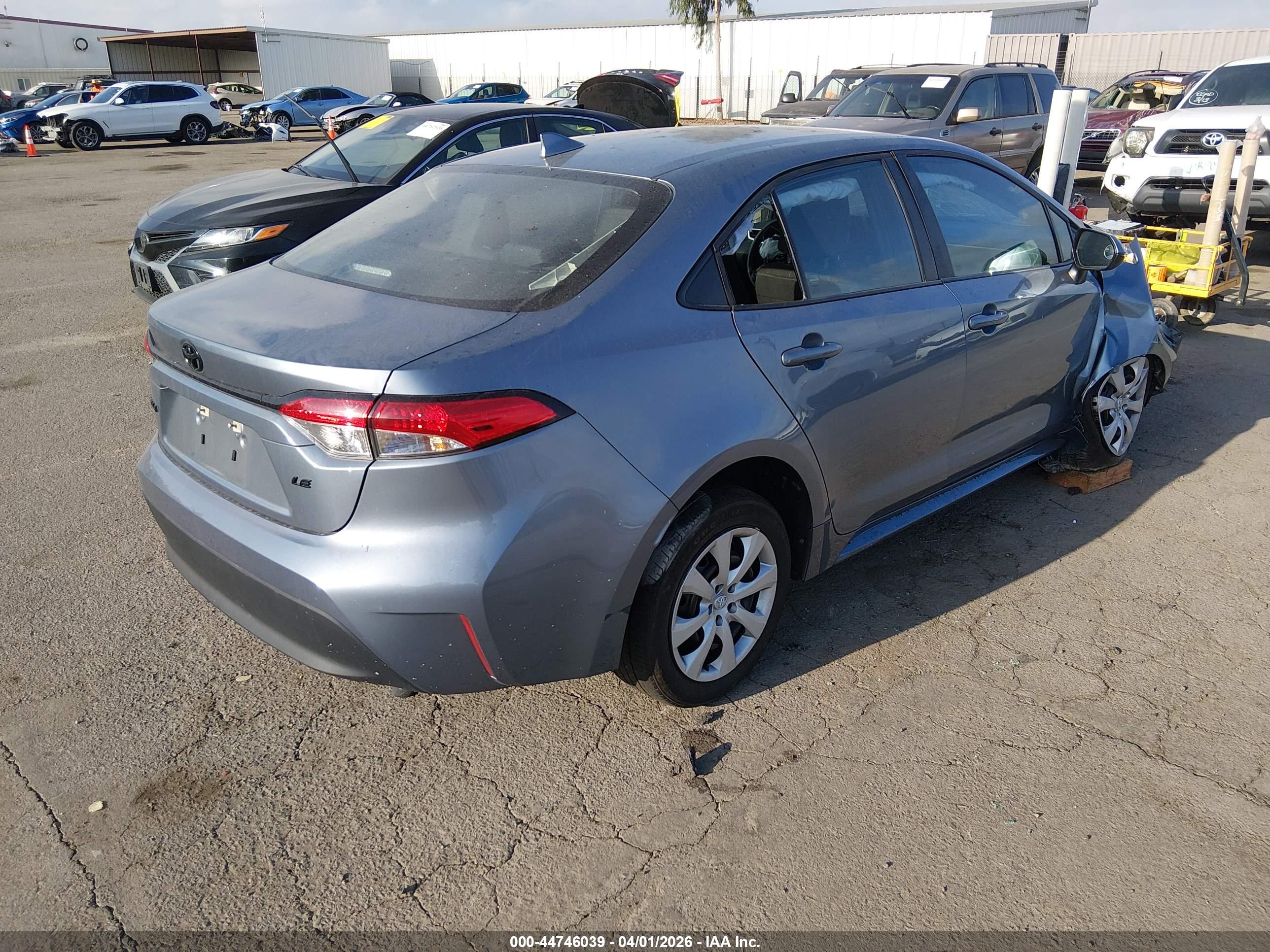 TOYOTA COROLLA image 4