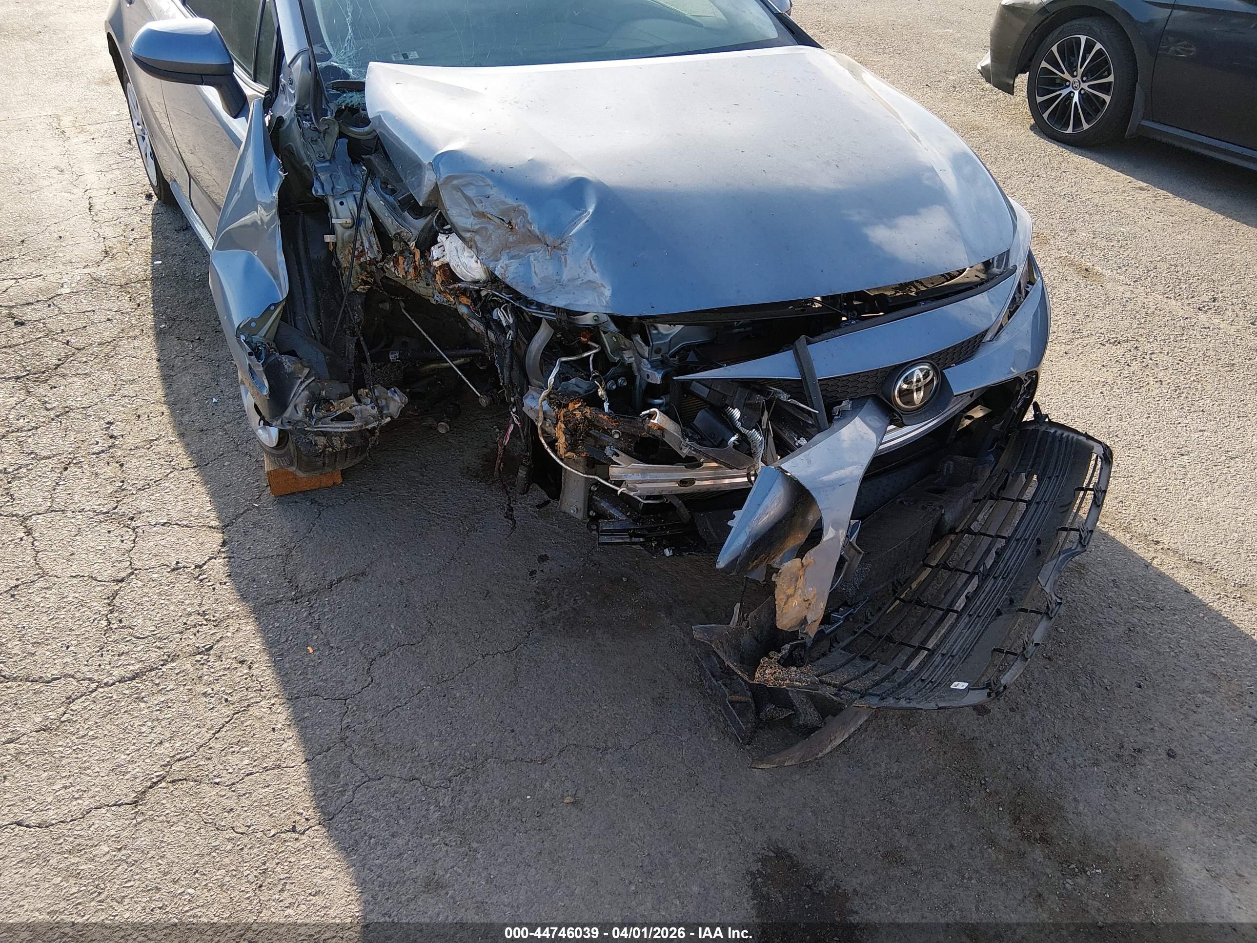 TOYOTA COROLLA image 6