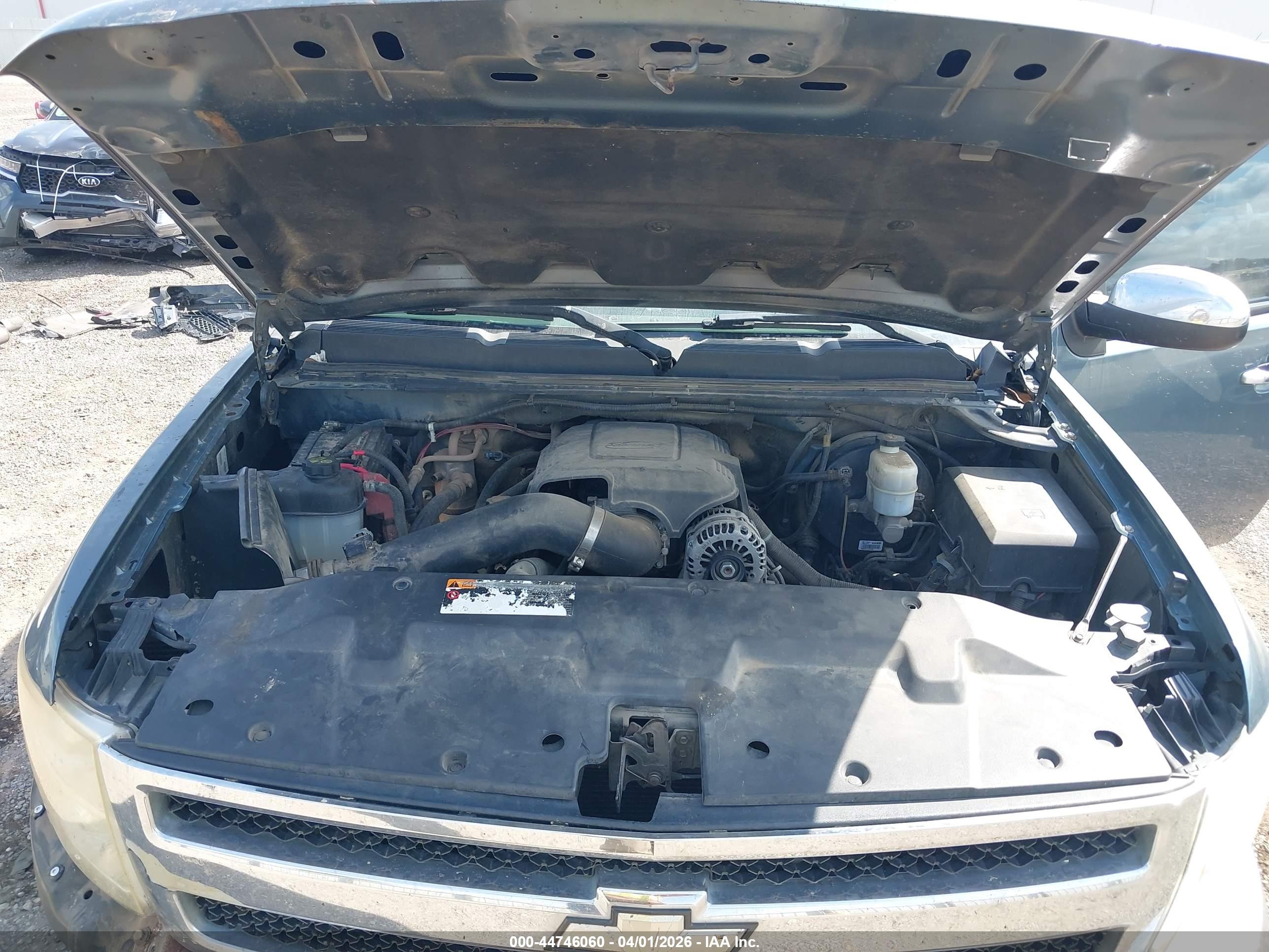 CHEVROLET SILVERADO image 10
