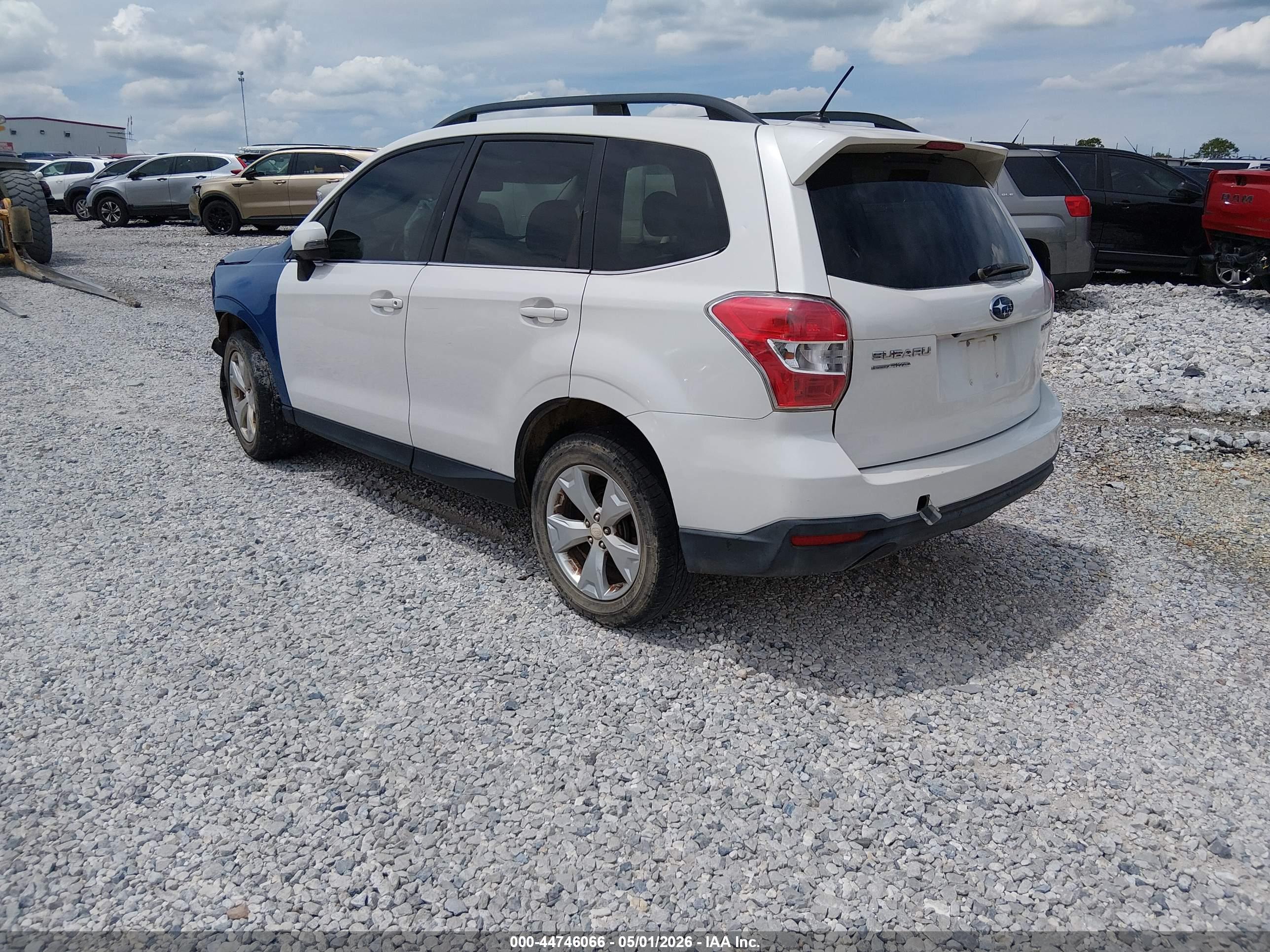 SUBARU FORESTER image 3
