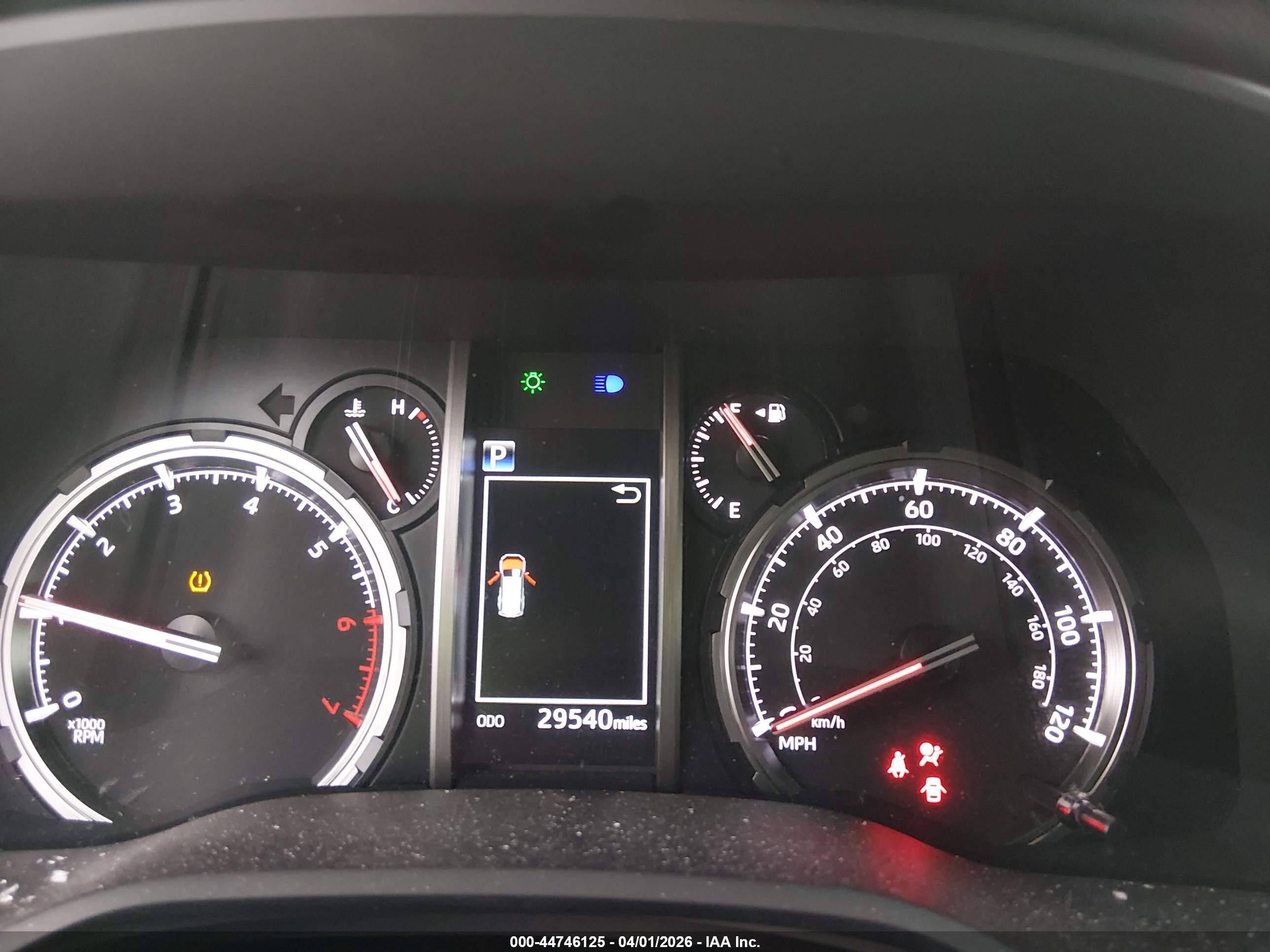 TOYOTA 4RUNNER image 7