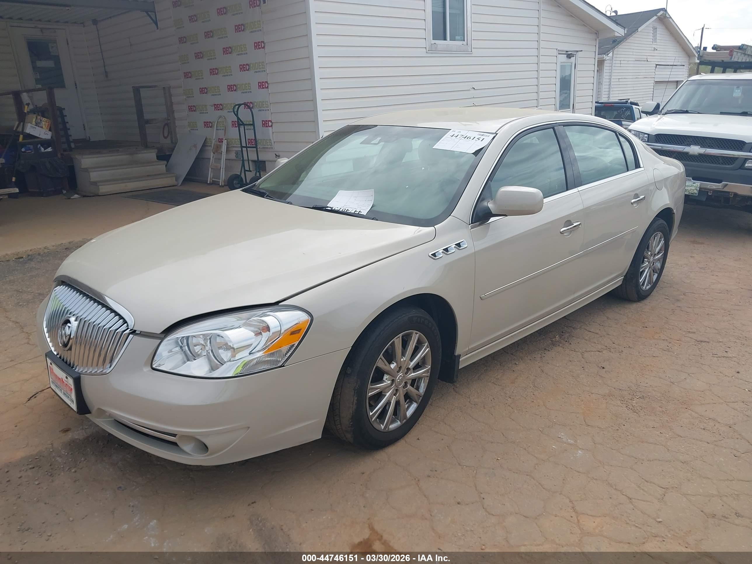 BUICK LUCERNE image 2