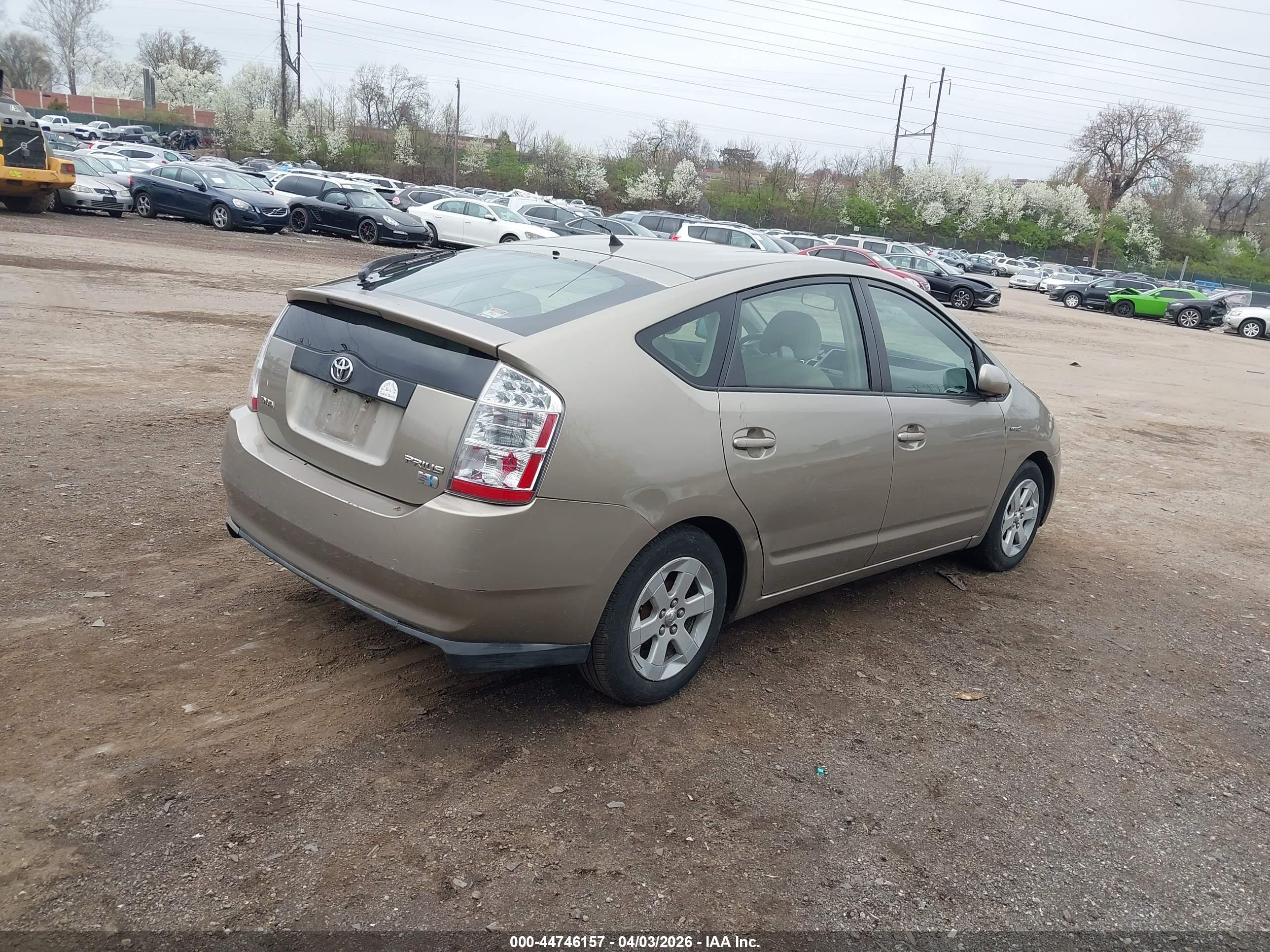 TOYOTA PRIUS image 4