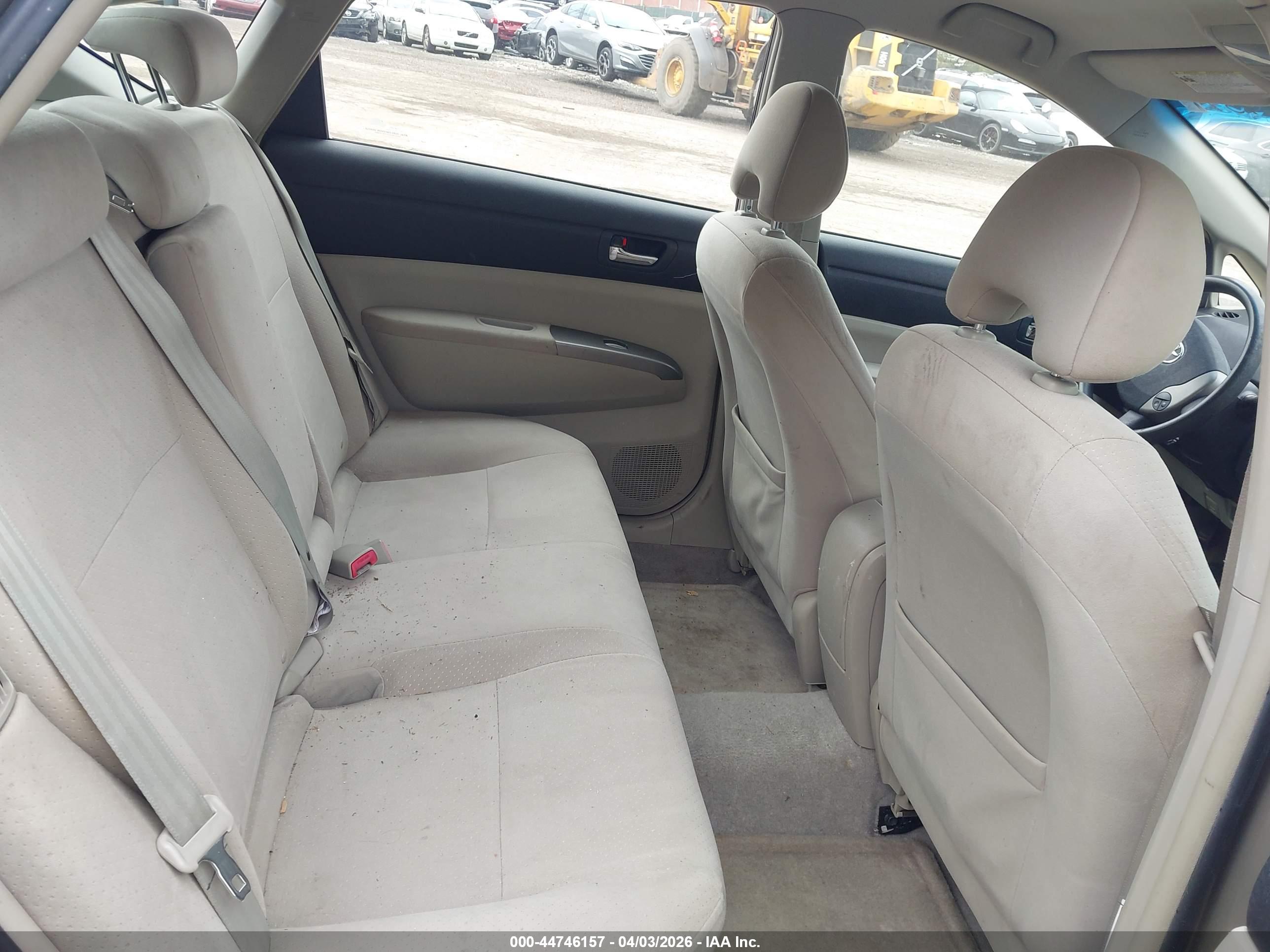TOYOTA PRIUS image 8