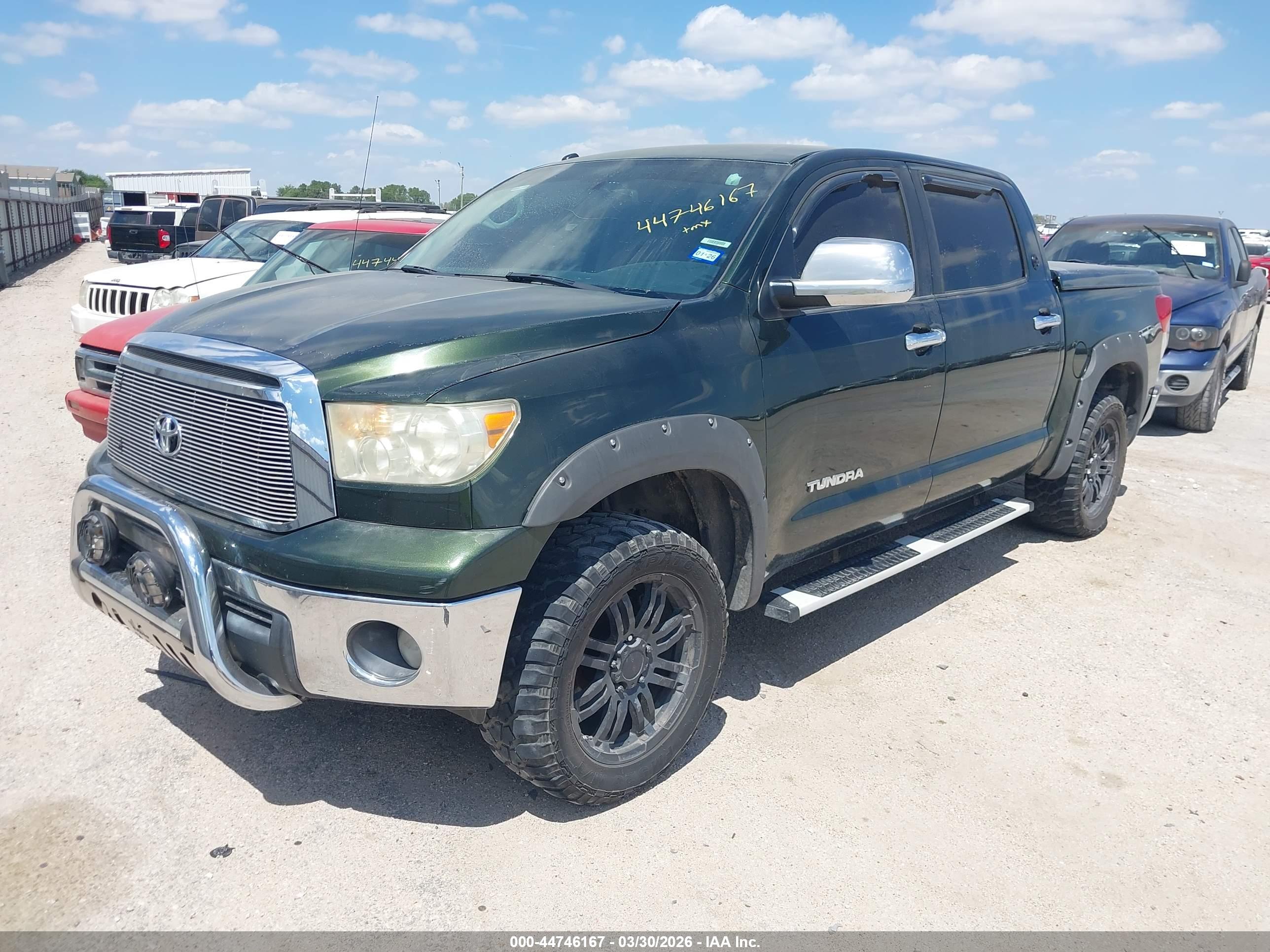 TOYOTA TUNDRA image 2