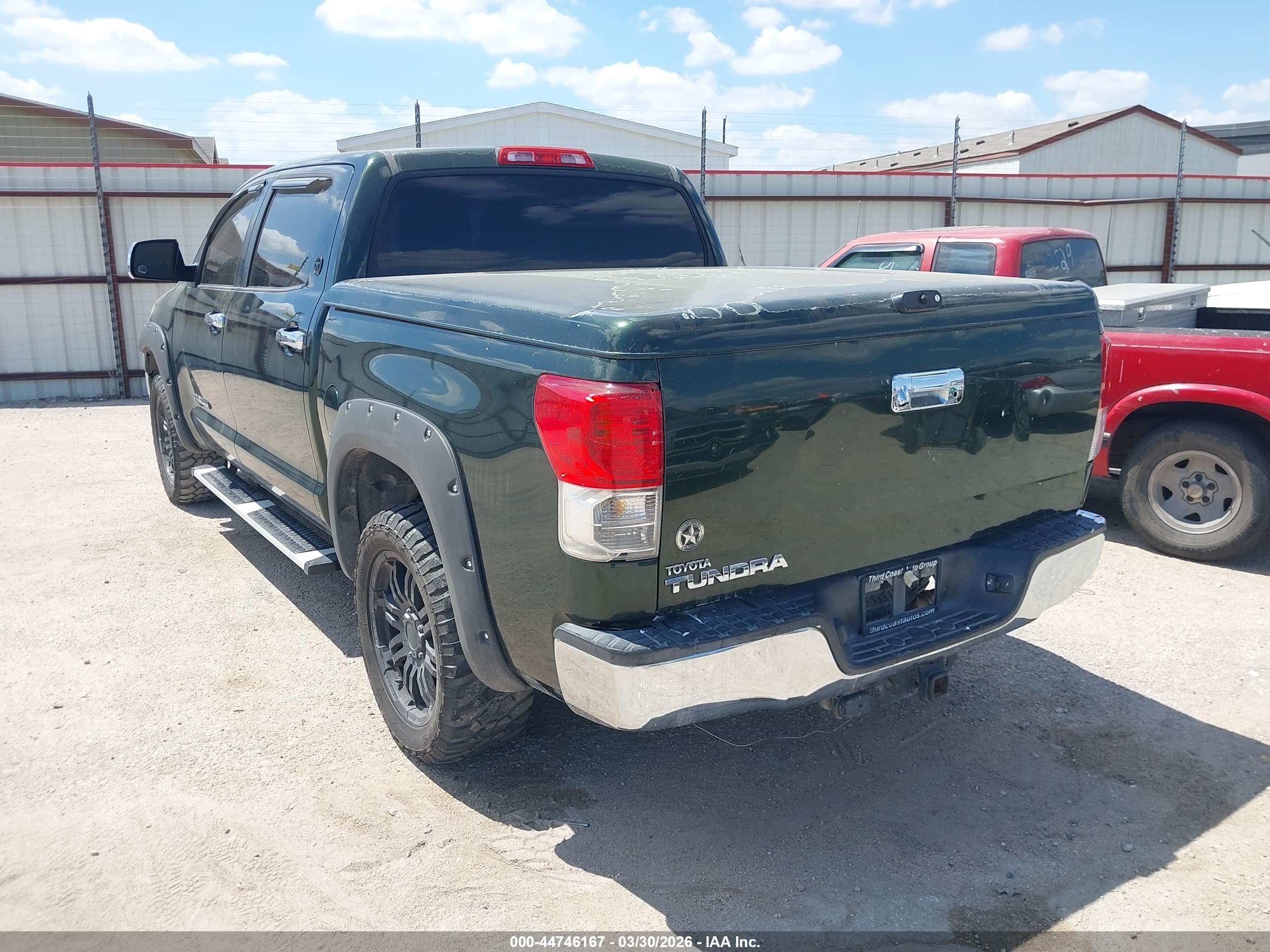 TOYOTA TUNDRA image 3