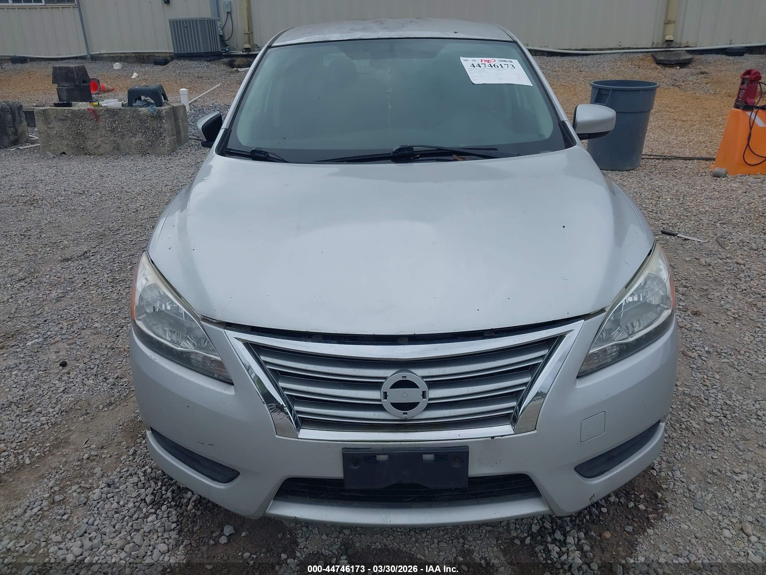 NISSAN SENTRA image 6