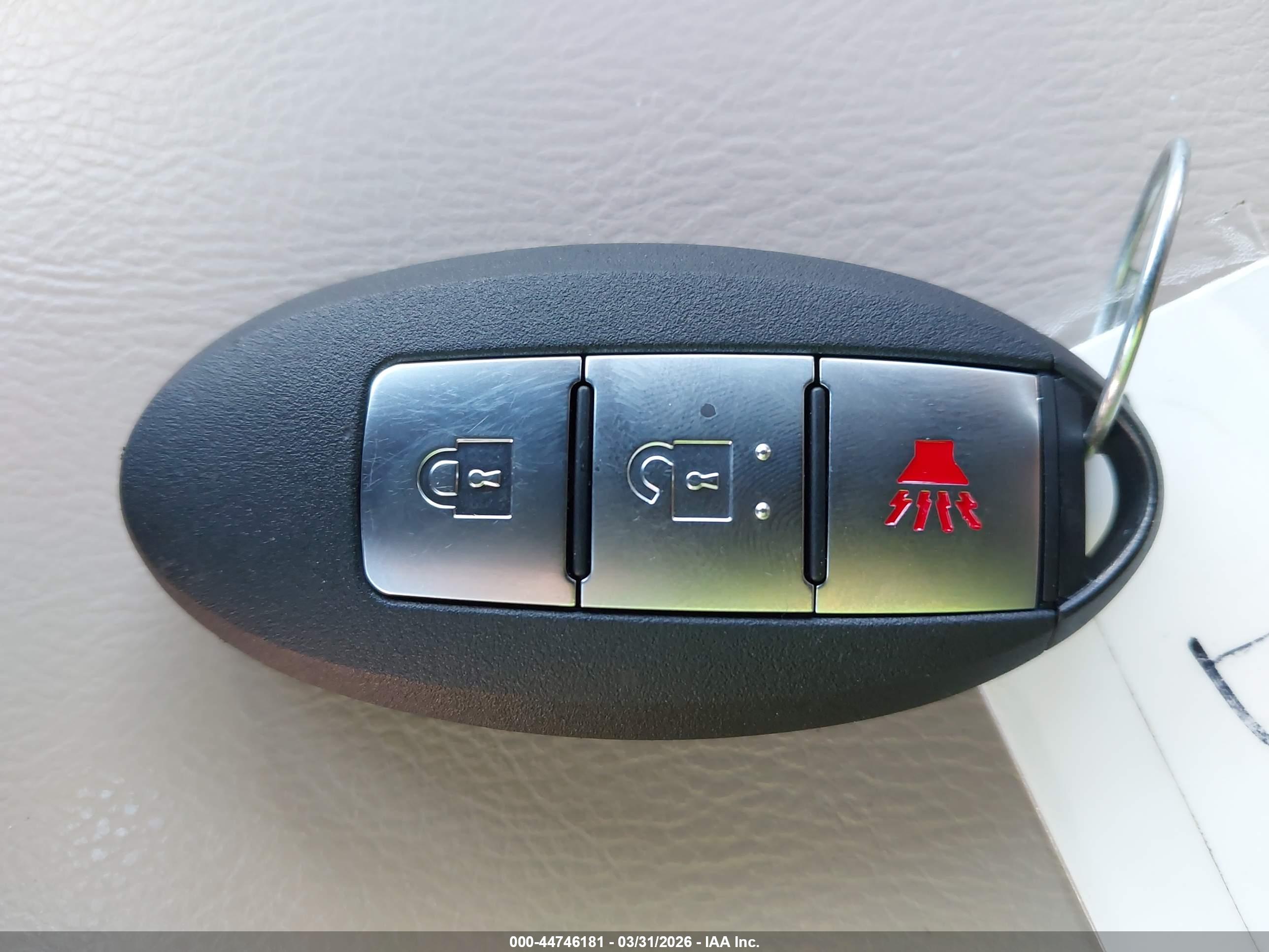 NISSAN PATHFINDER image 11