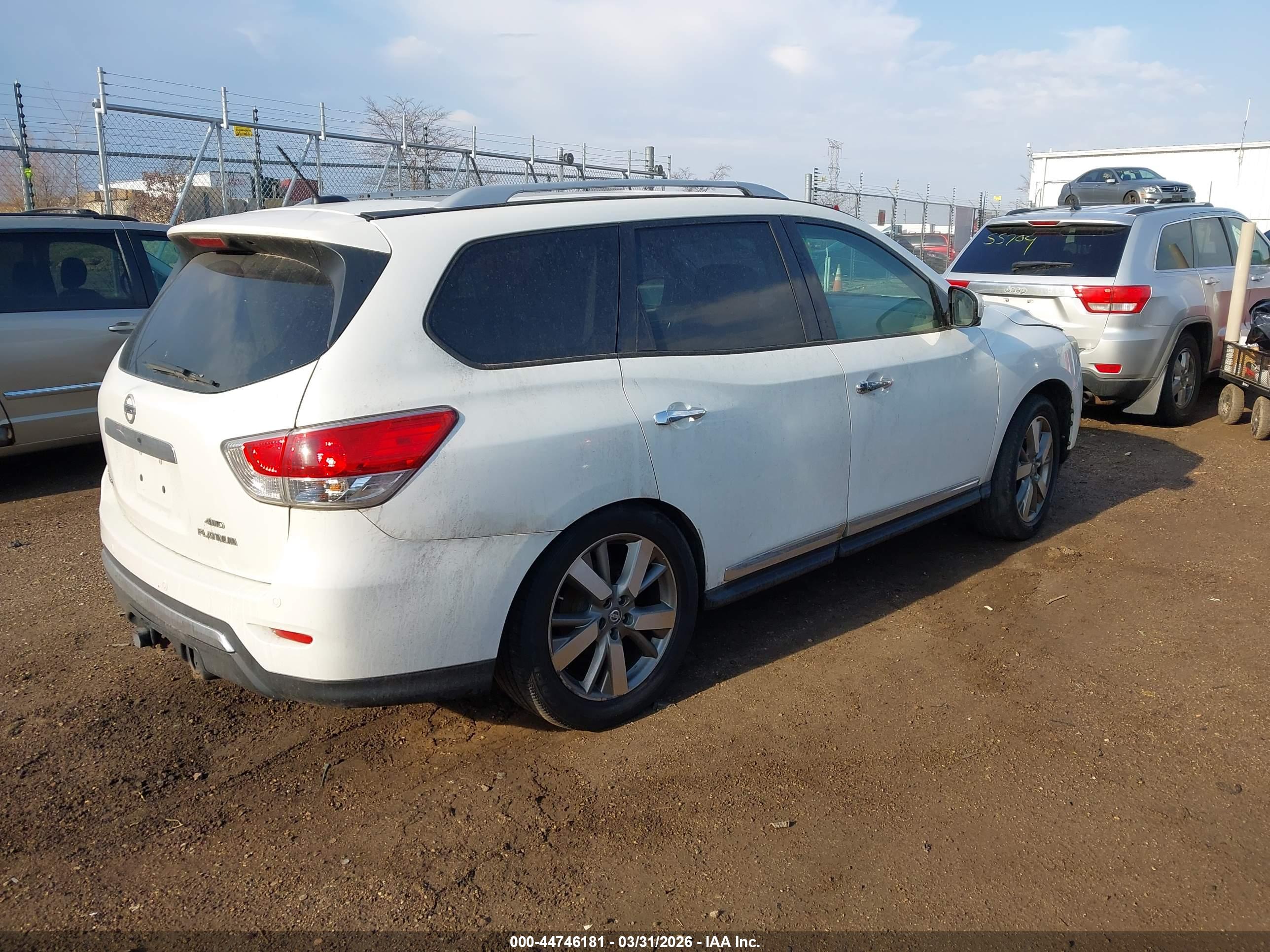 NISSAN PATHFINDER image 4