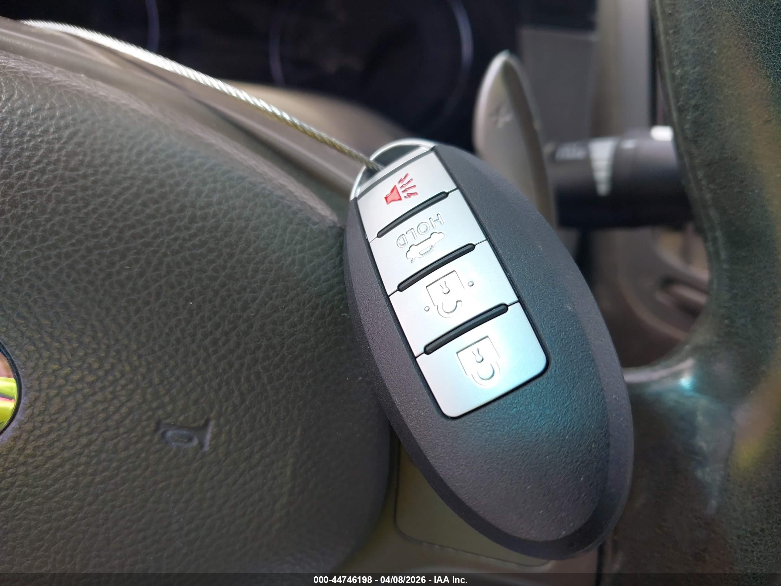 INFINITI G37 image 11