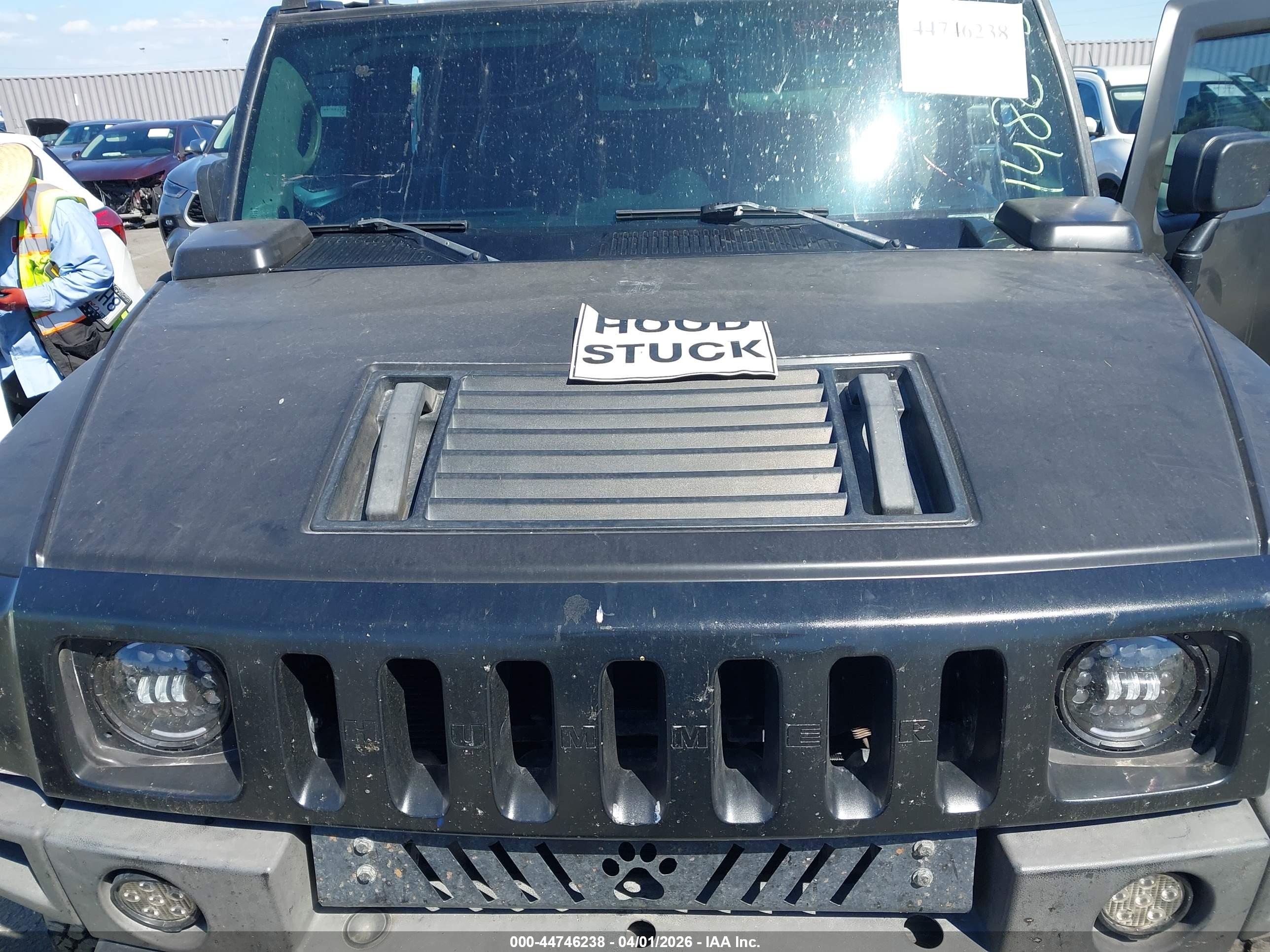 HUMMER H2 image 10
