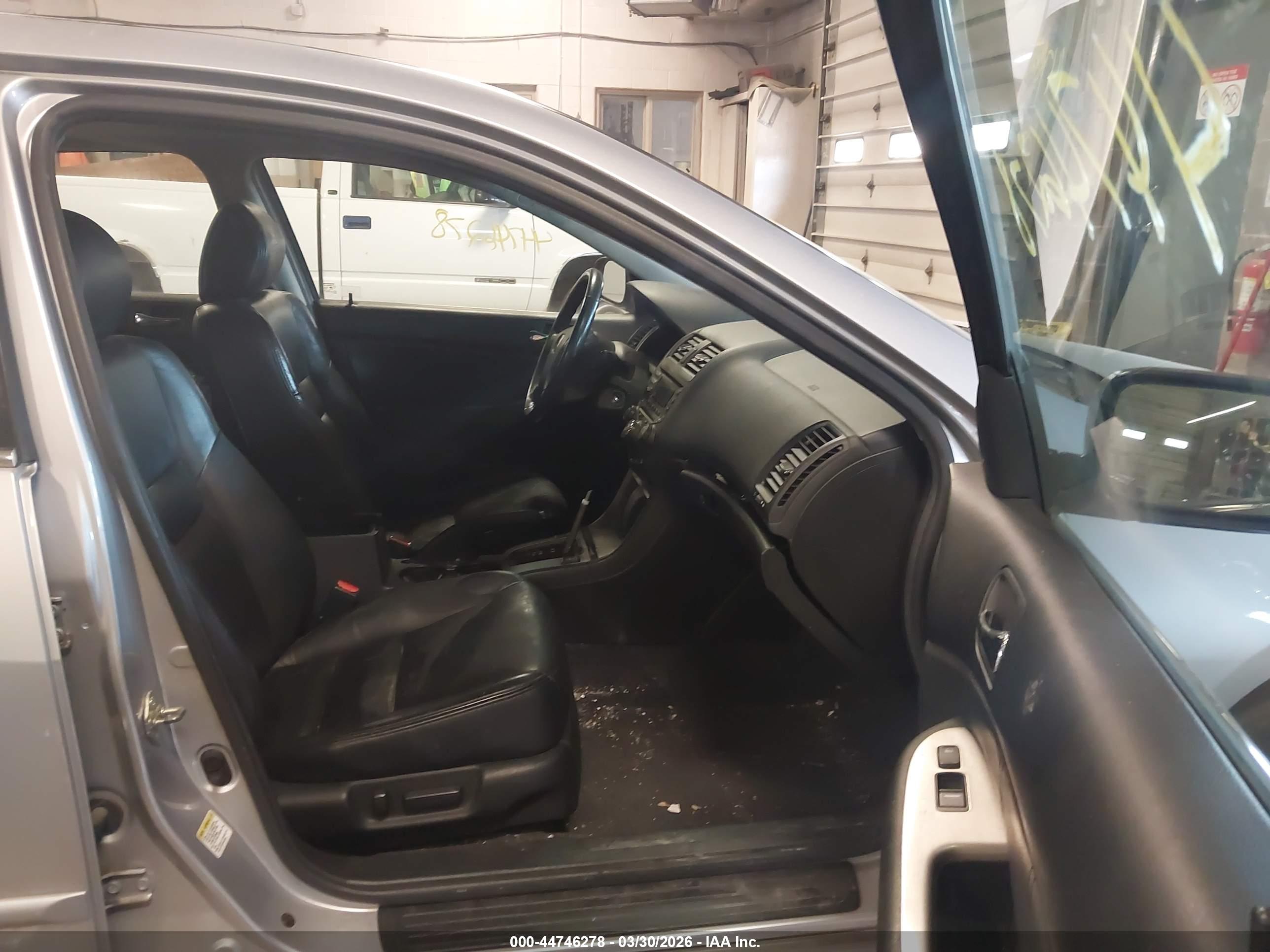 HONDA ACCORD image 5
