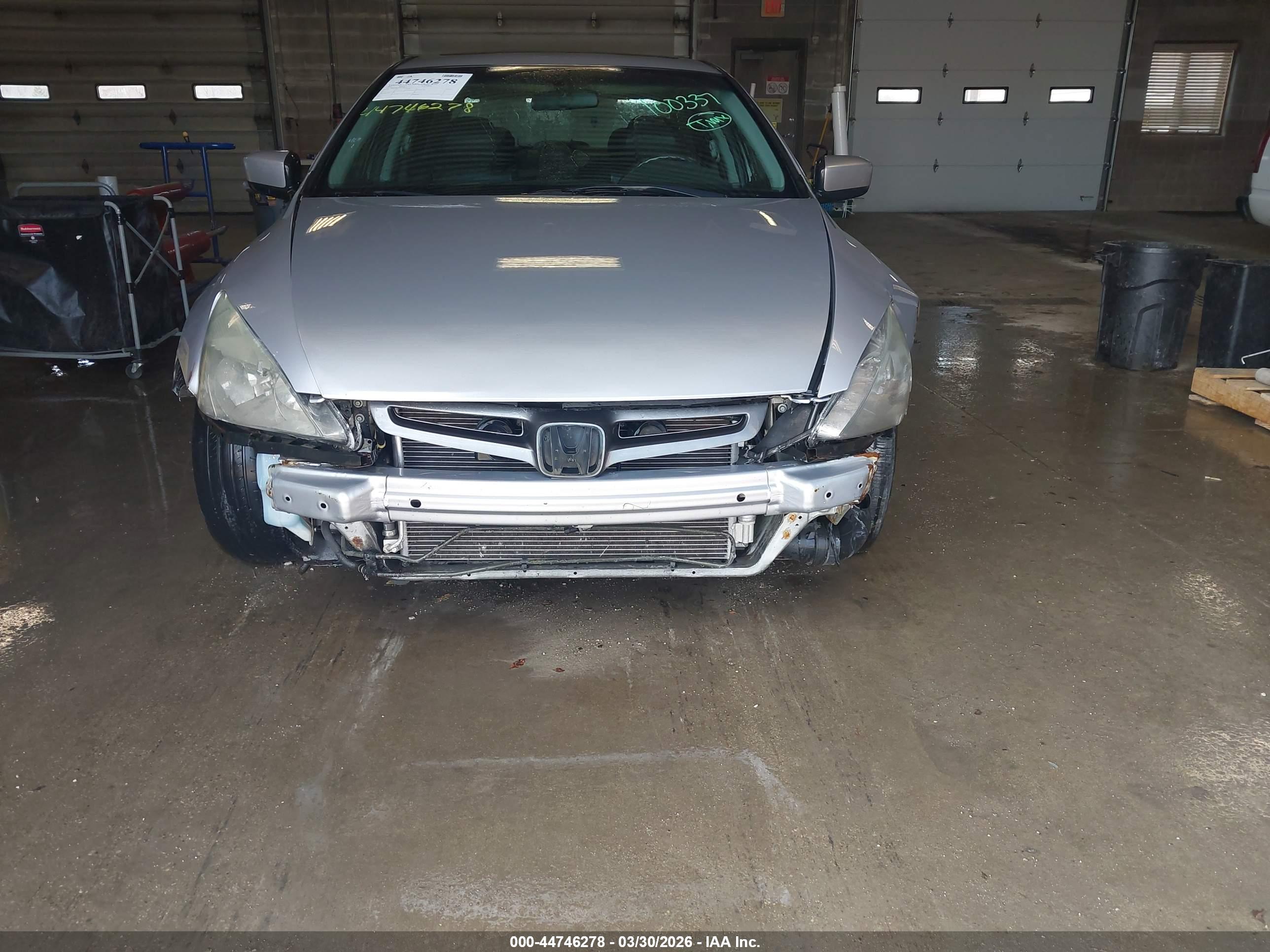 HONDA ACCORD image 6