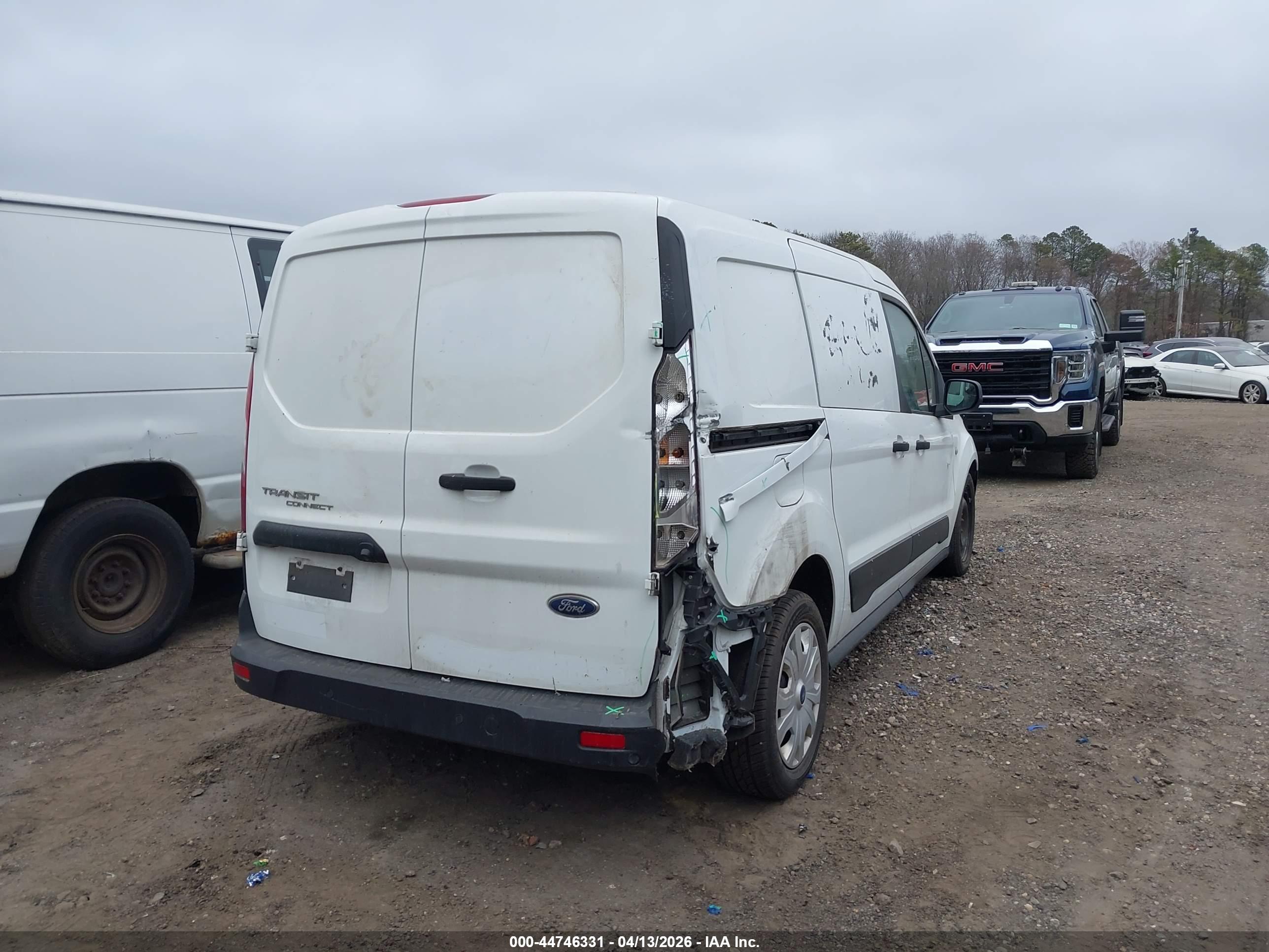 FORD TRANSIT image 4
