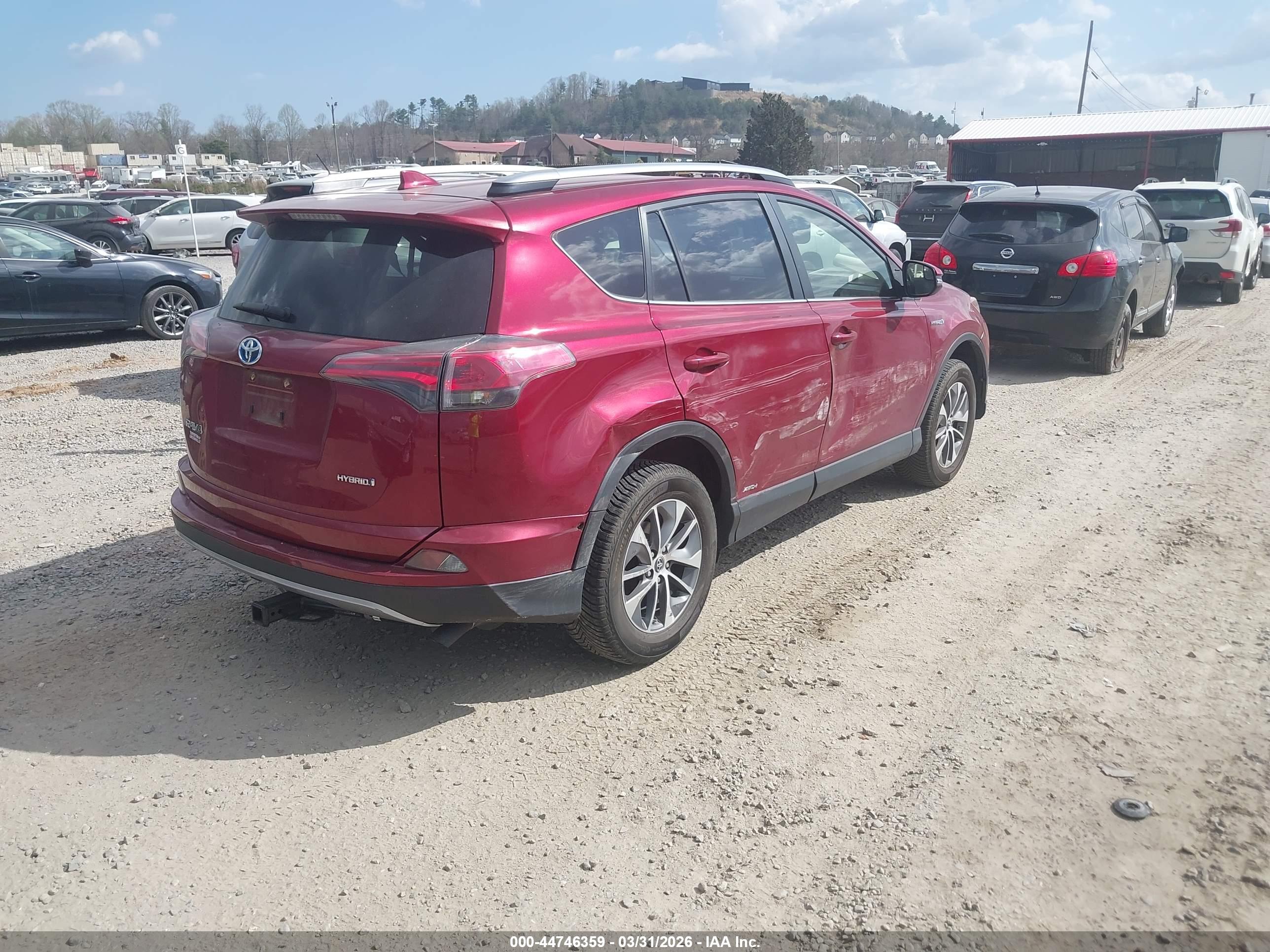 TOYOTA RAV4 image 4