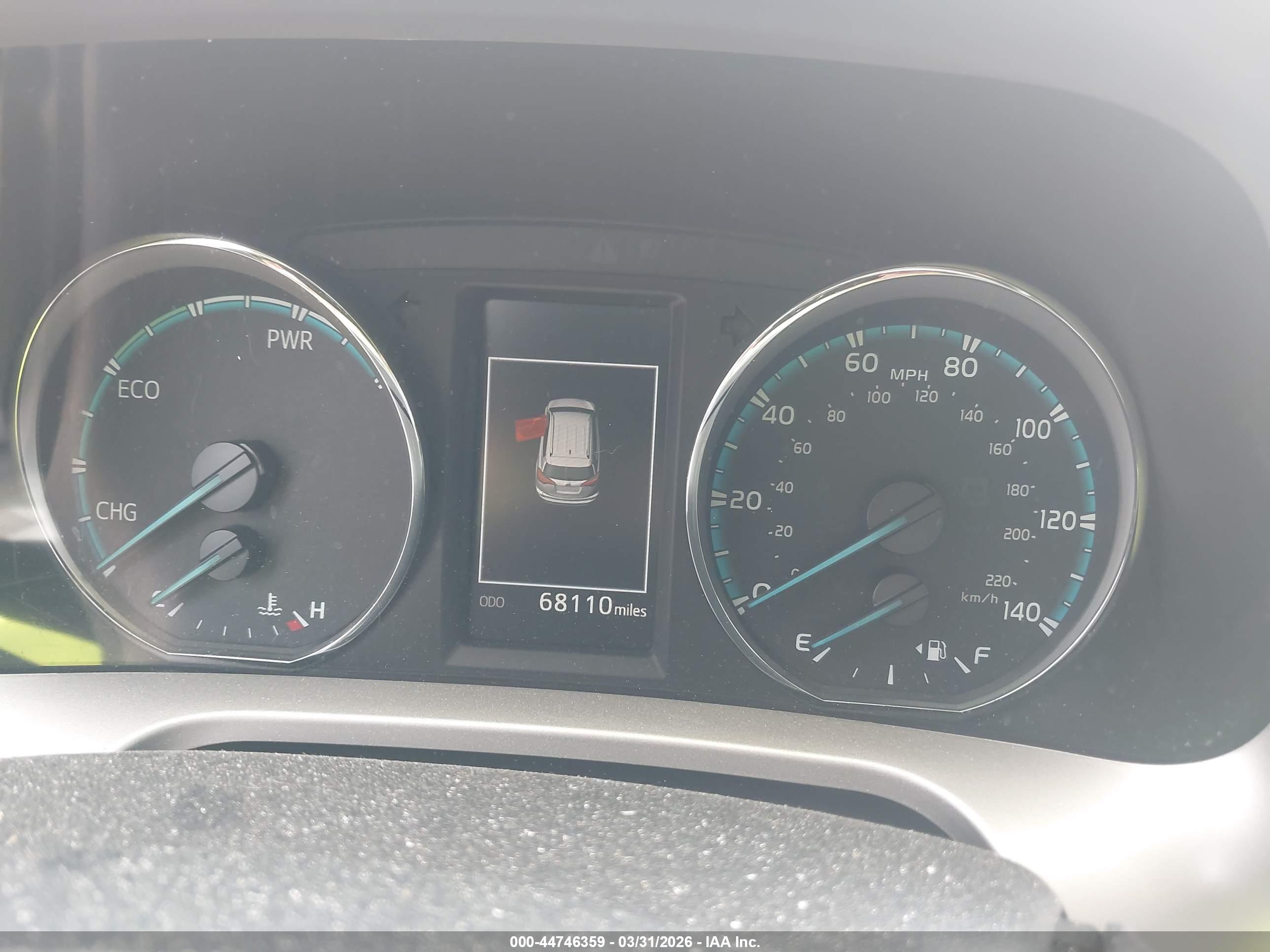 TOYOTA RAV4 image 7