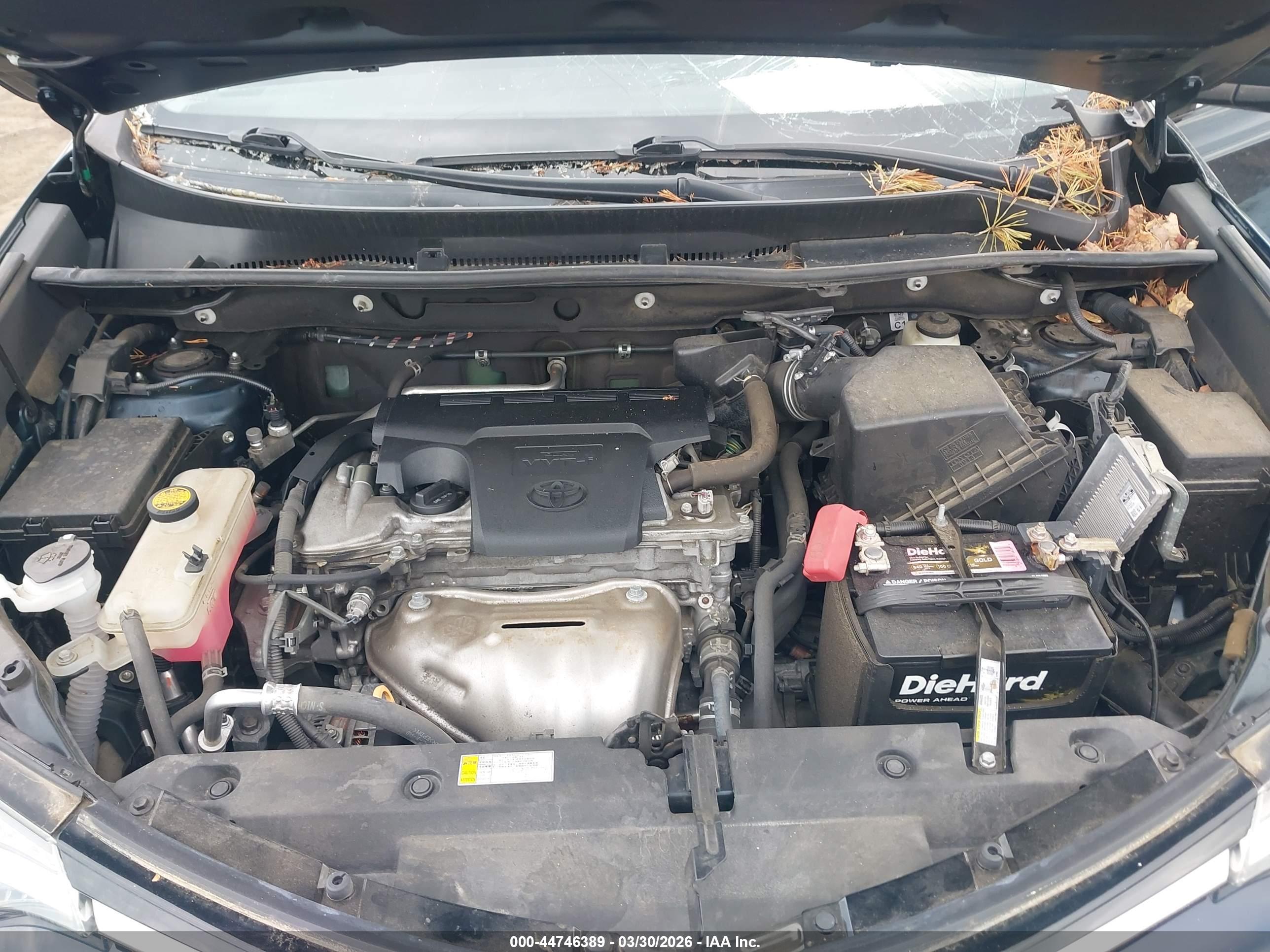 TOYOTA RAV4 image 10