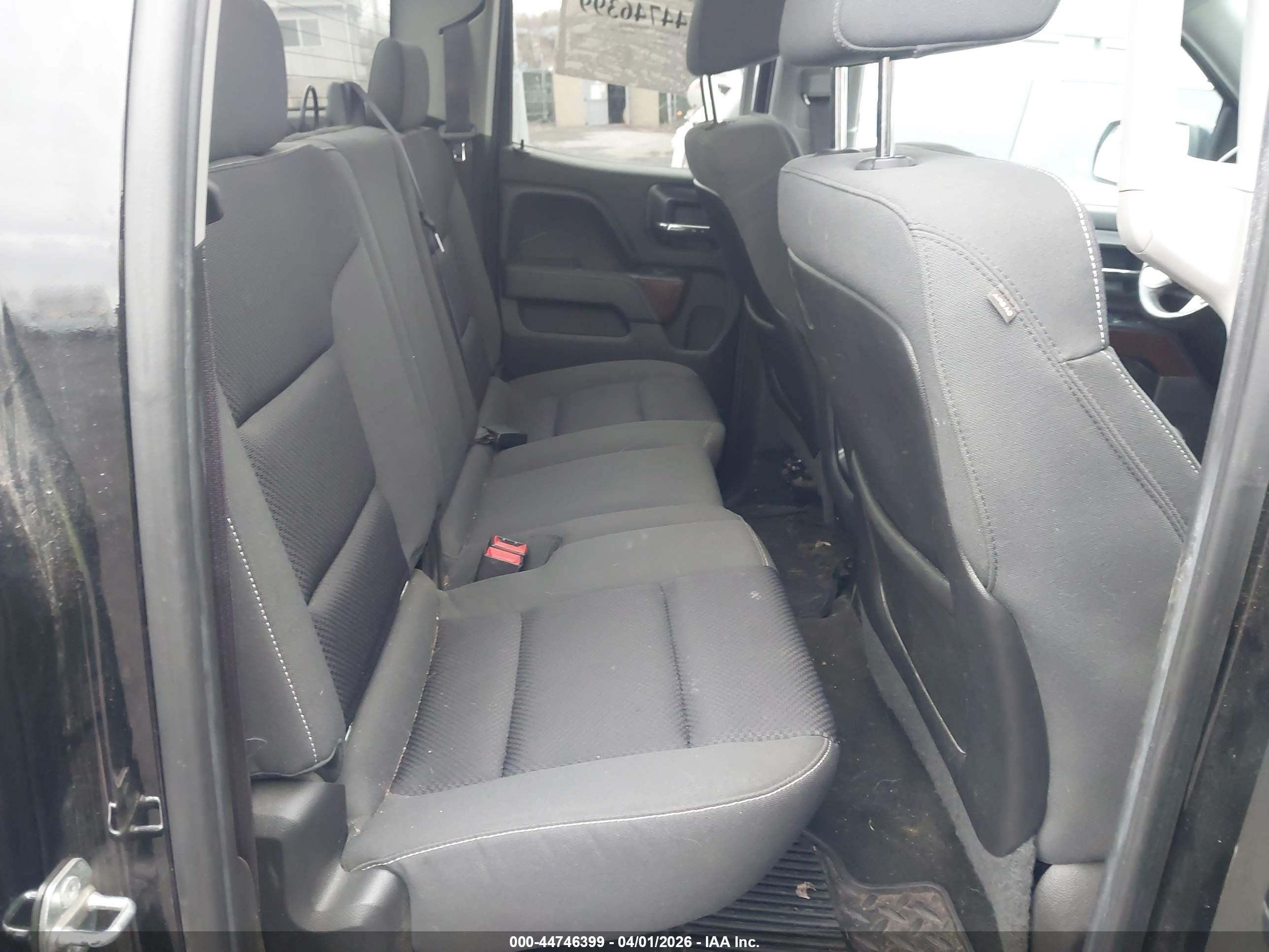 GMC SIERRA image 8