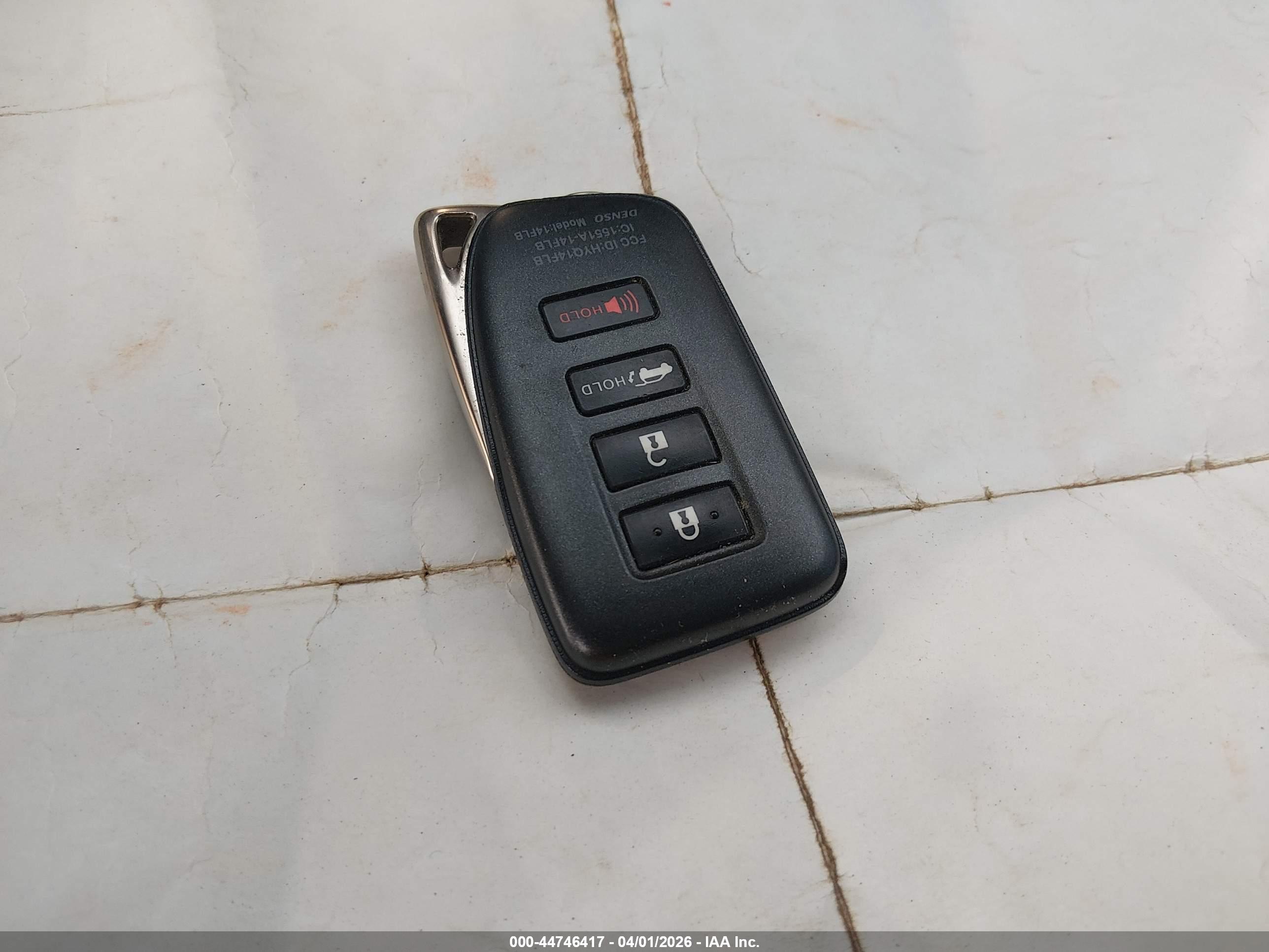LEXUS RX image 11