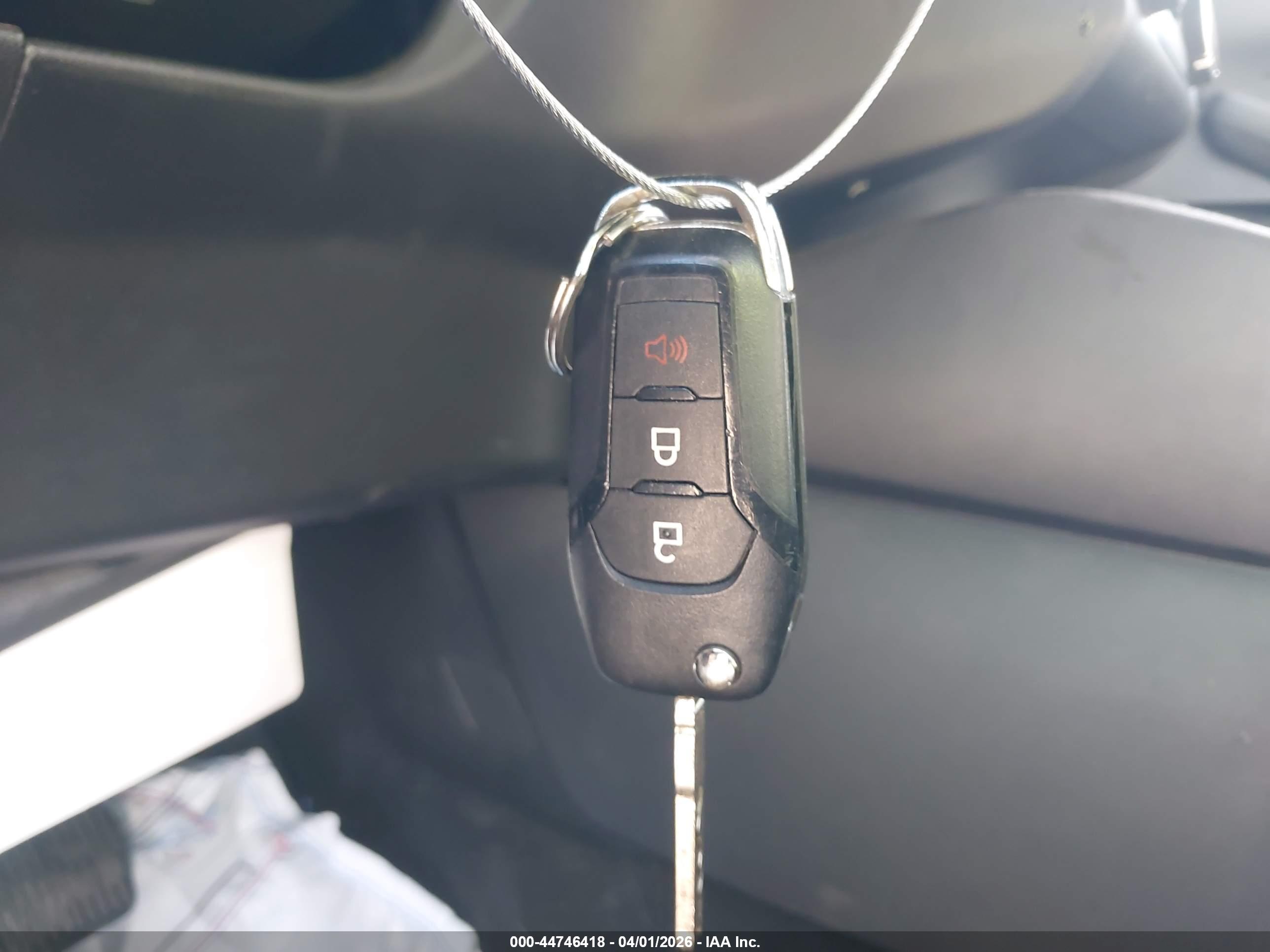 FORD ESCAPE image 11