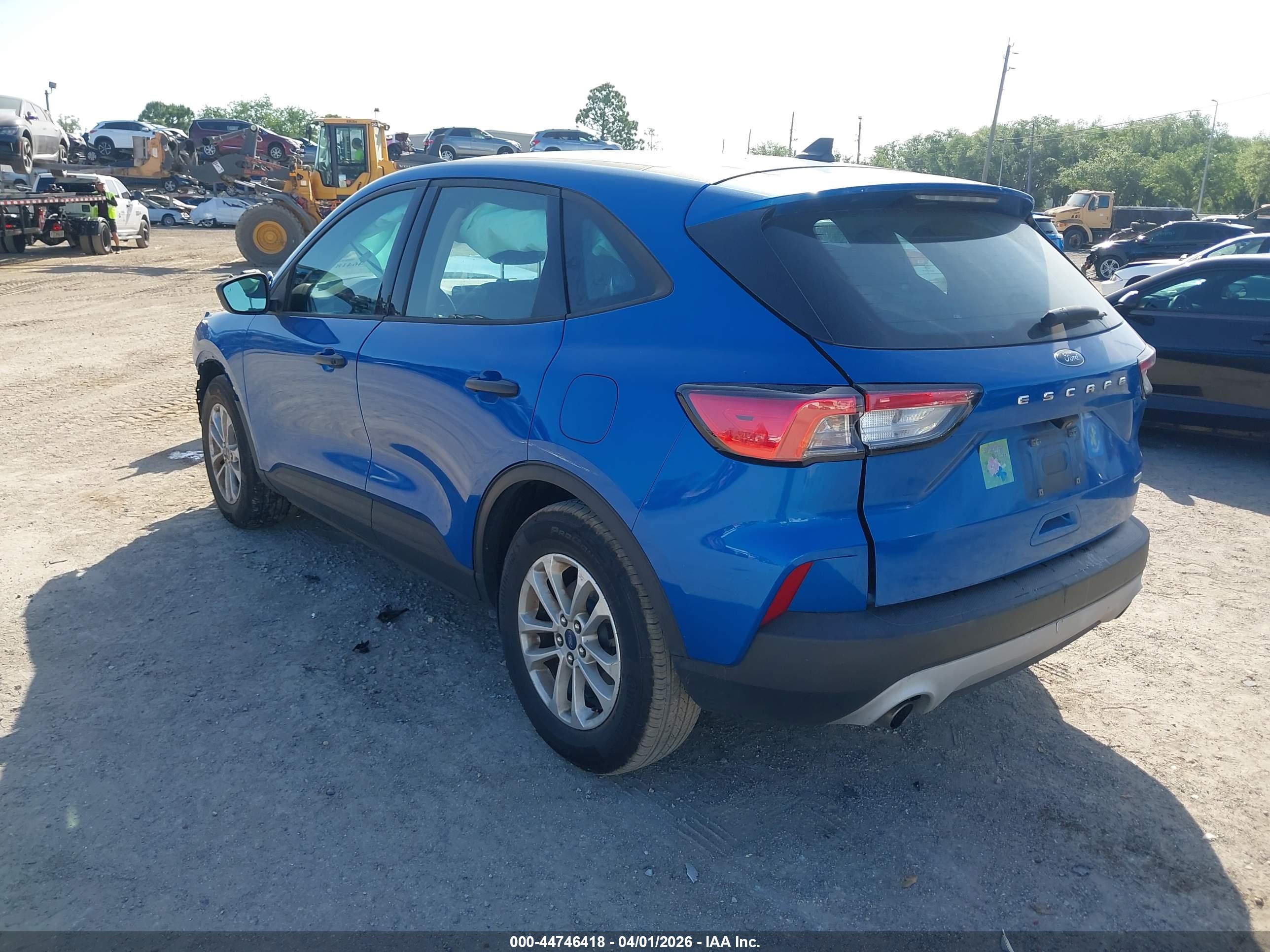 FORD ESCAPE image 3