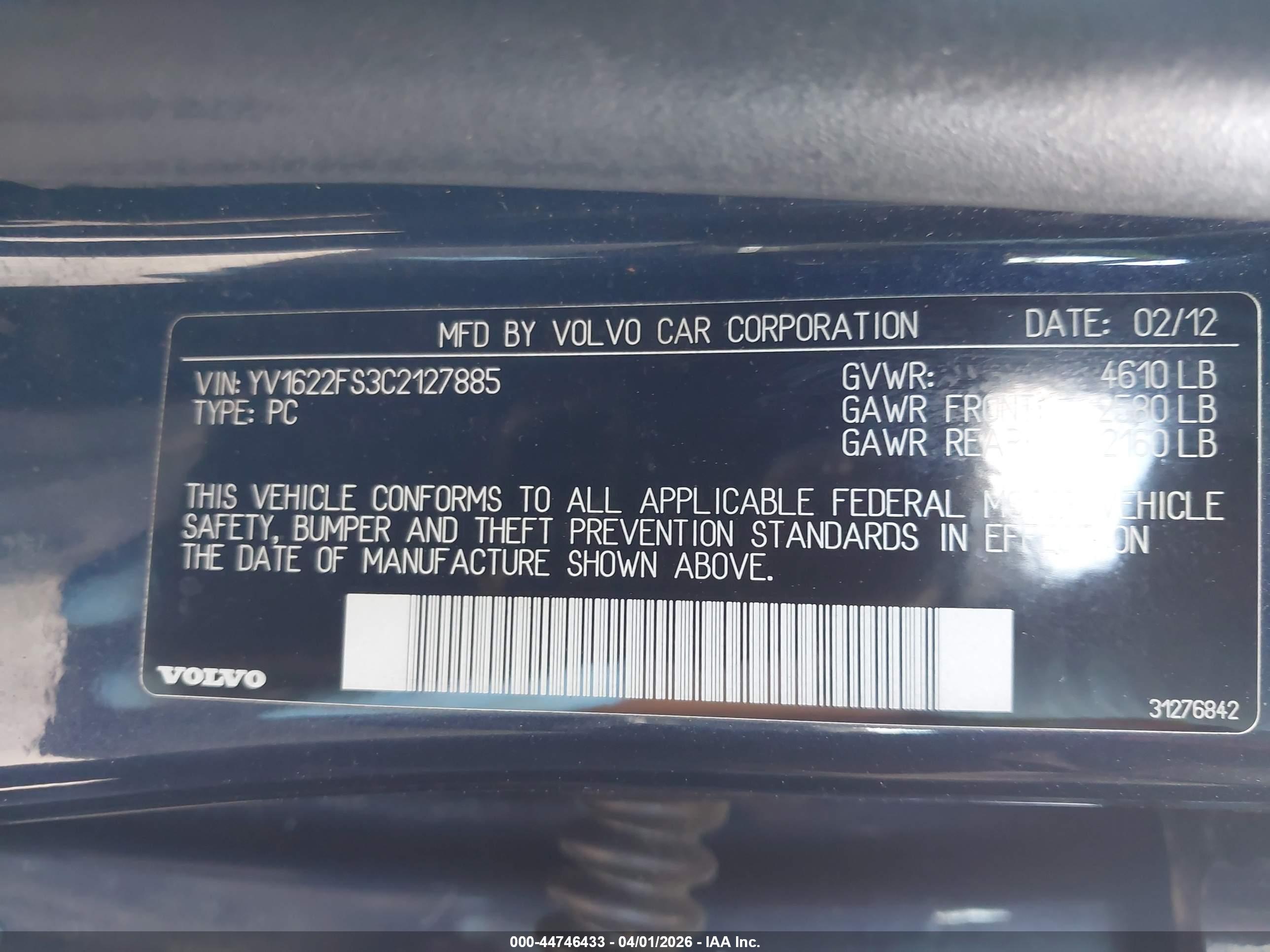 VOLVO S60 image 9
