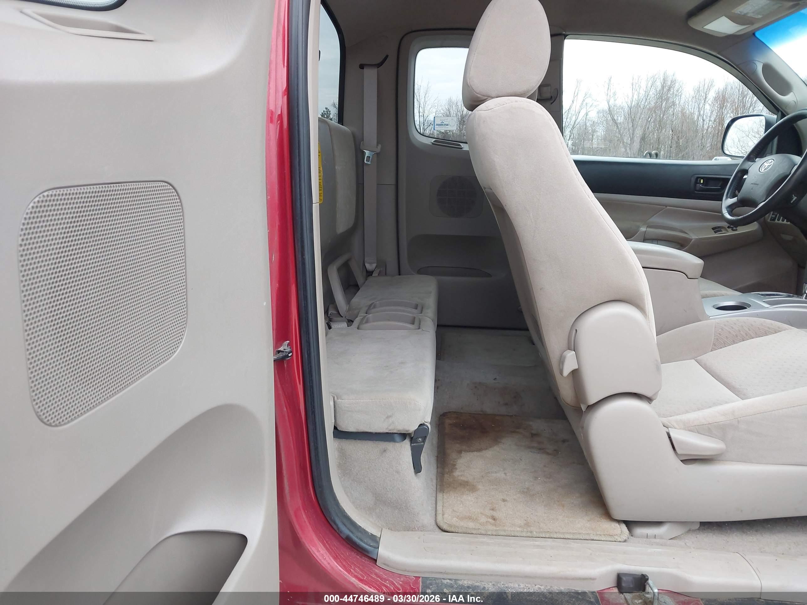 TOYOTA TACOMA image 8