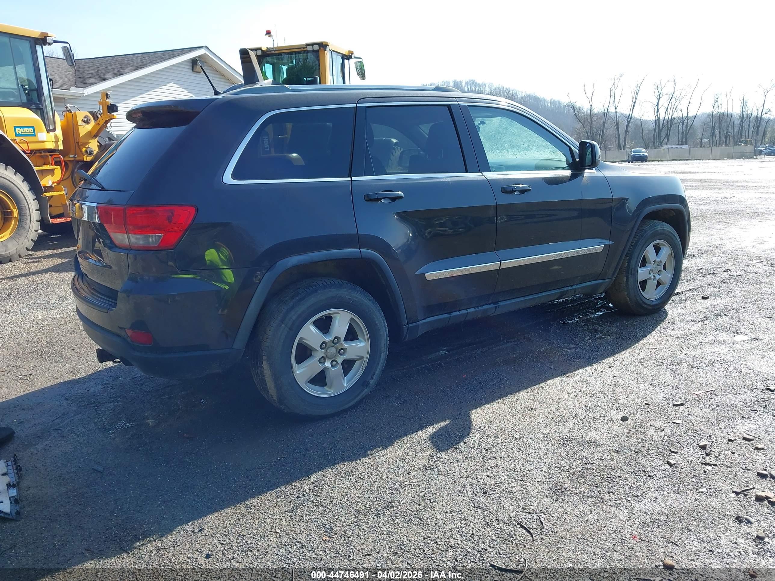 JEEP GRAND image 4